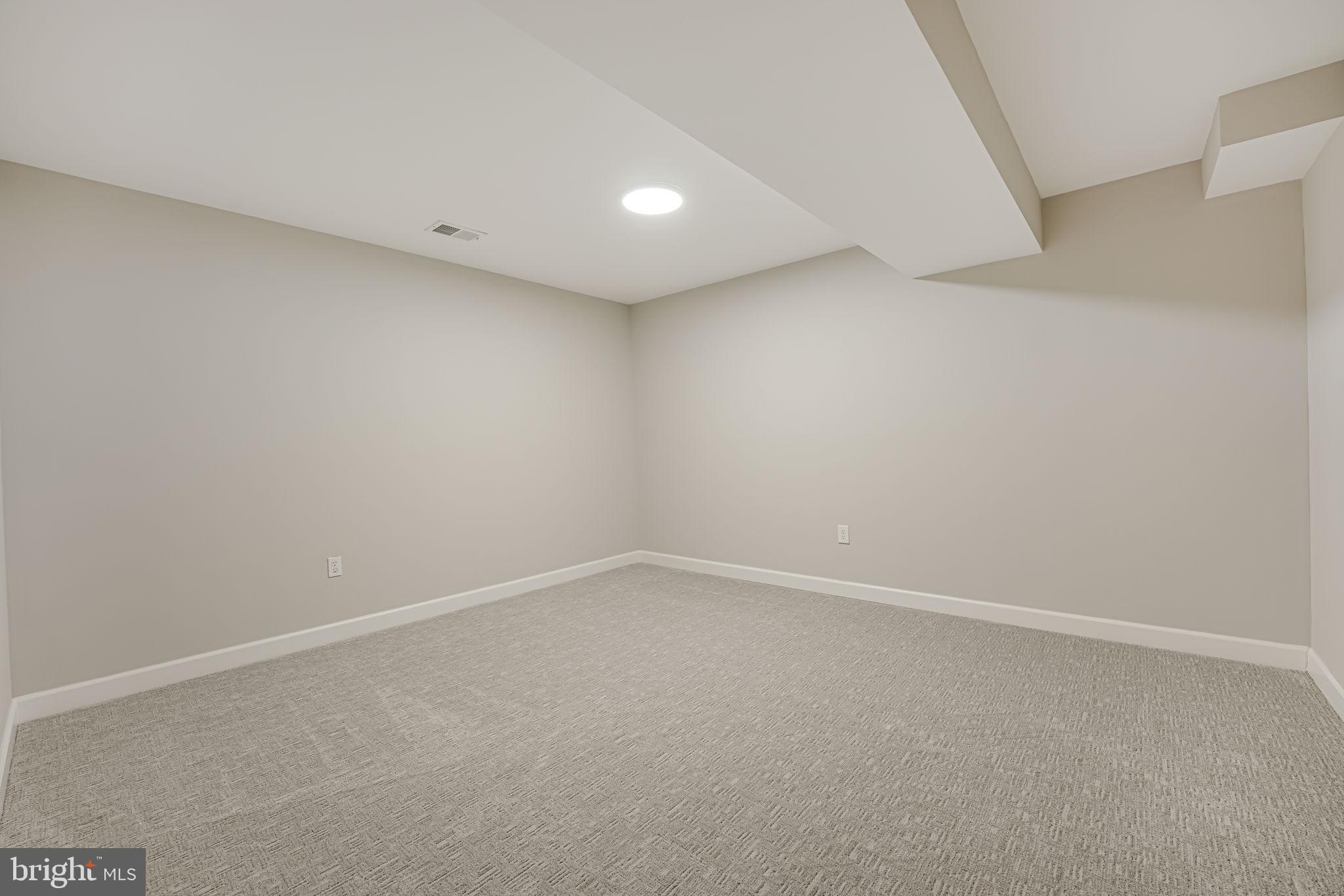 HOPE HILL CROSSING - Residential