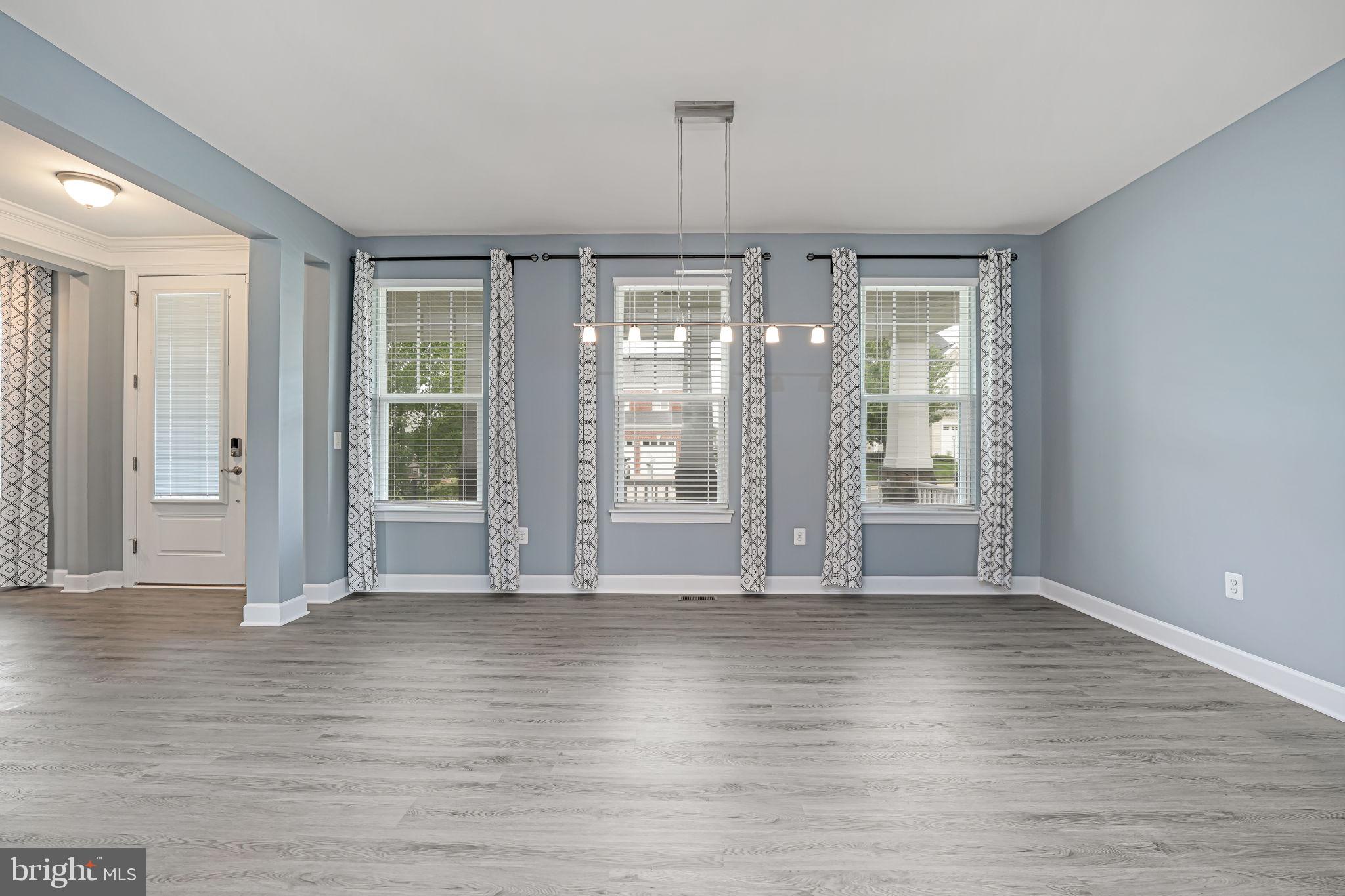 HOPE HILL CROSSING - Residential