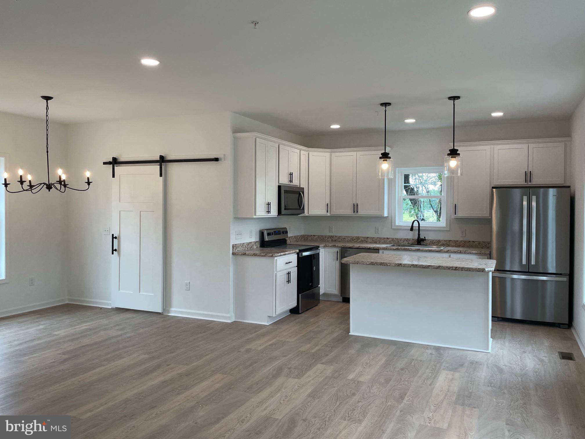 CAROLINE FARMS - Residential