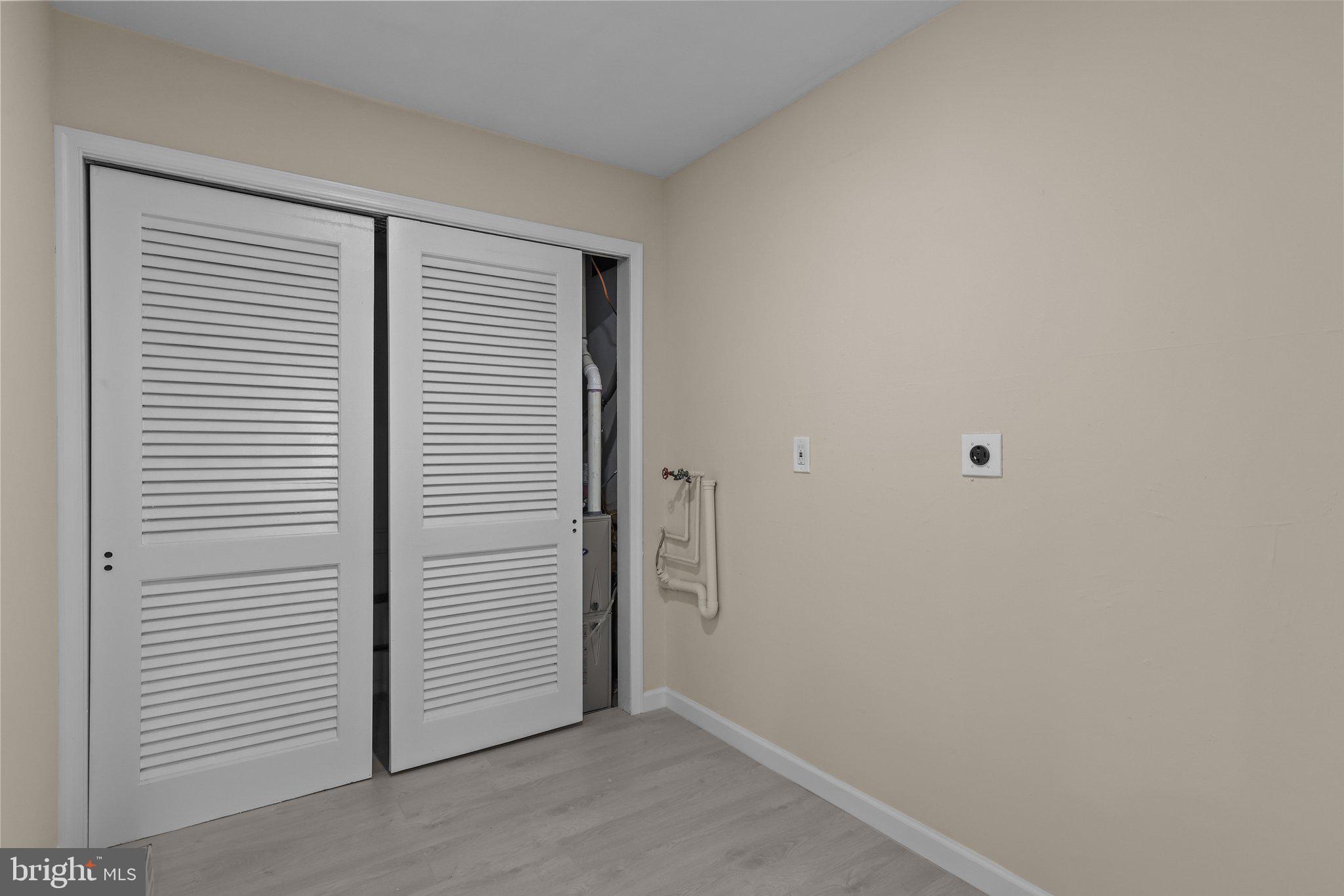 FAIRLESS HILLS - Residential