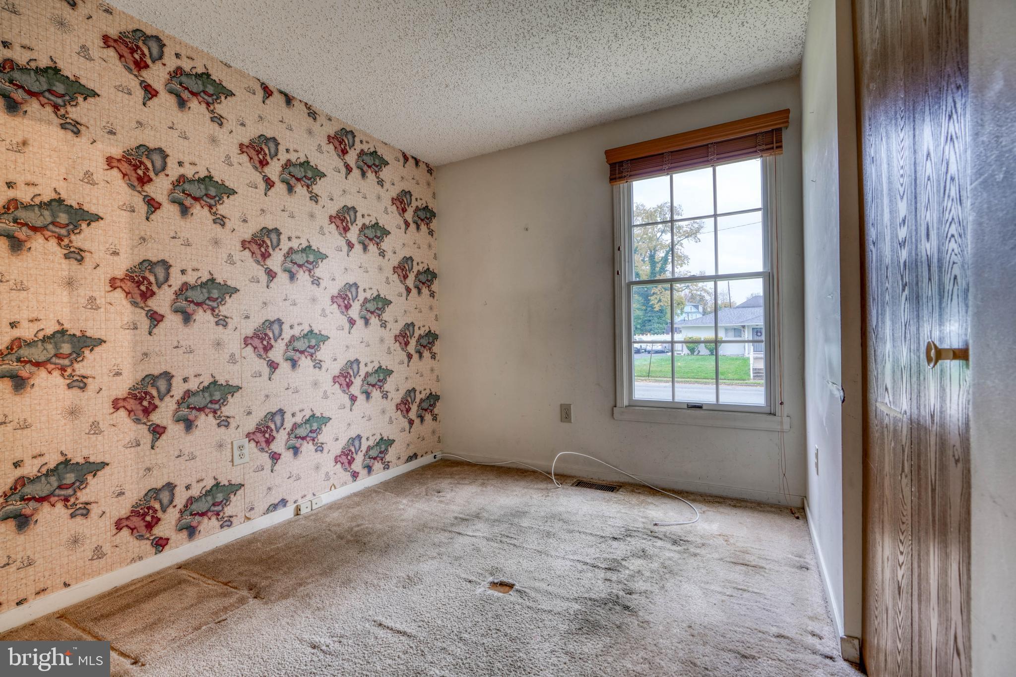 WEST ARLINGTON - Residential