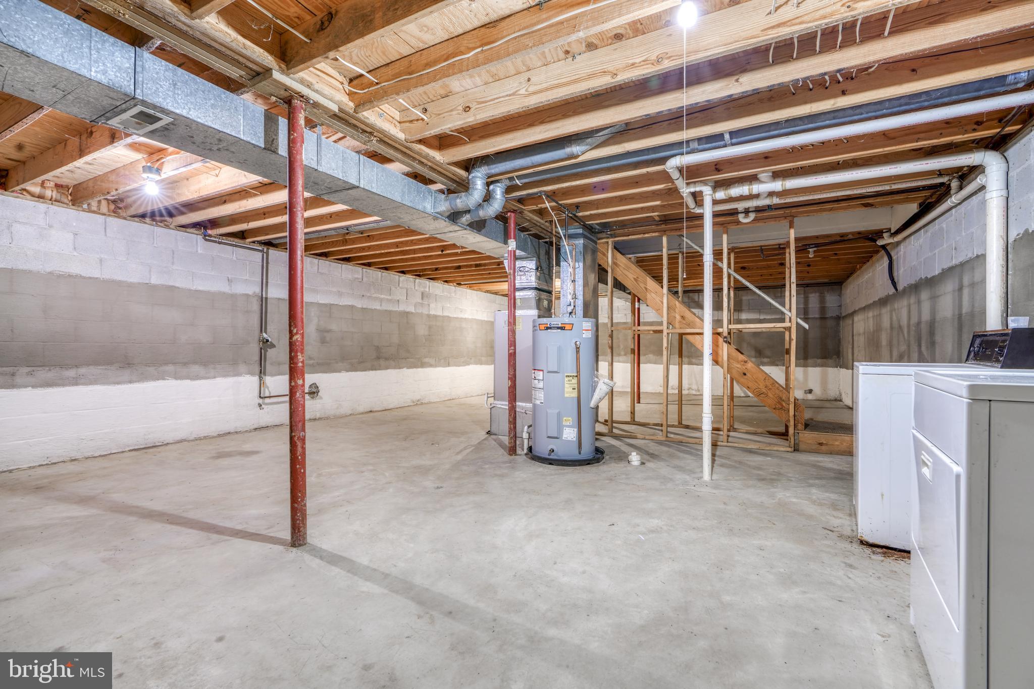 WEST ARLINGTON - Residential