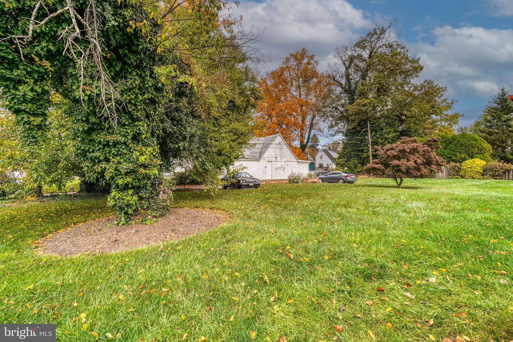 WEST ARLINGTON - Residential