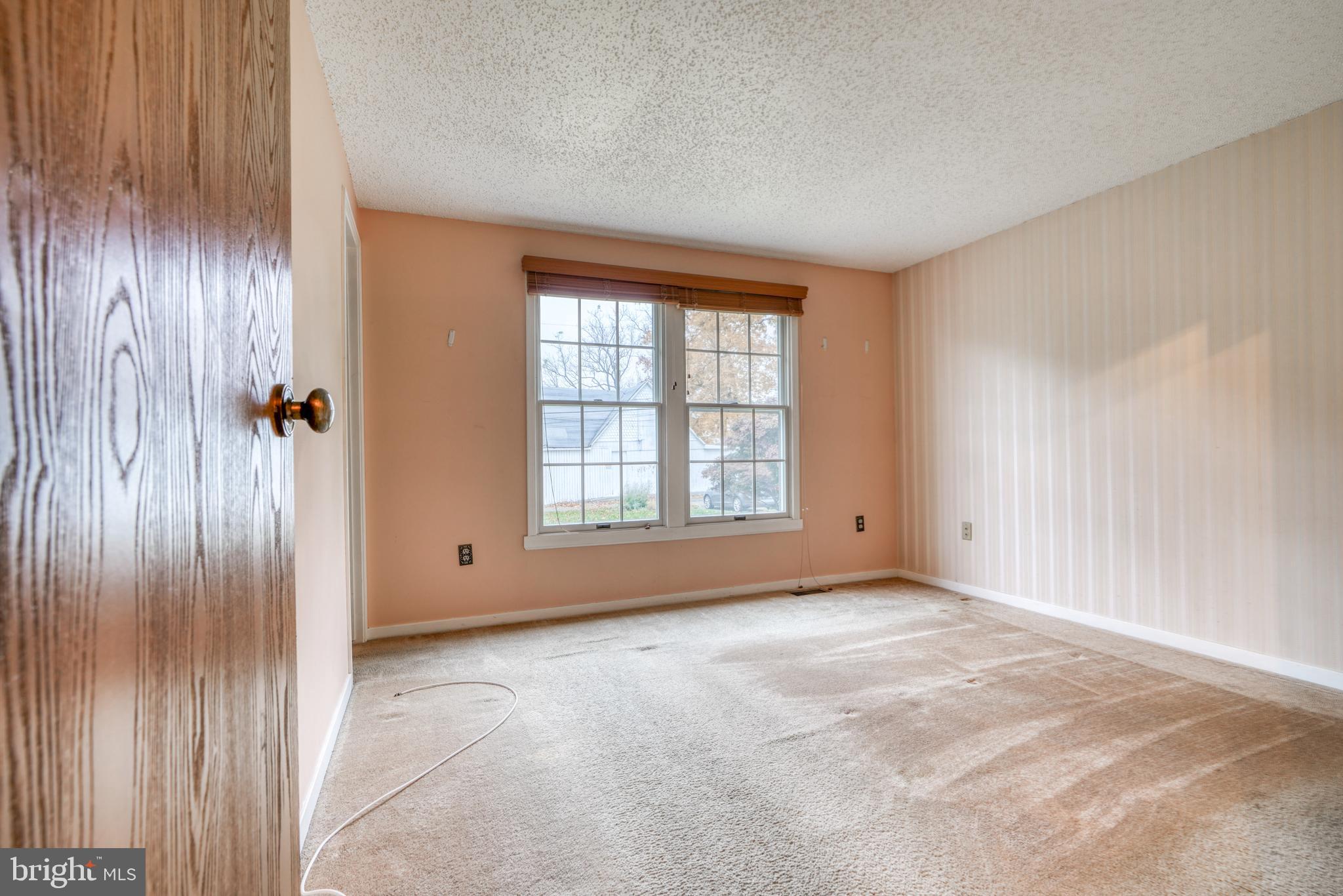 WEST ARLINGTON - Residential