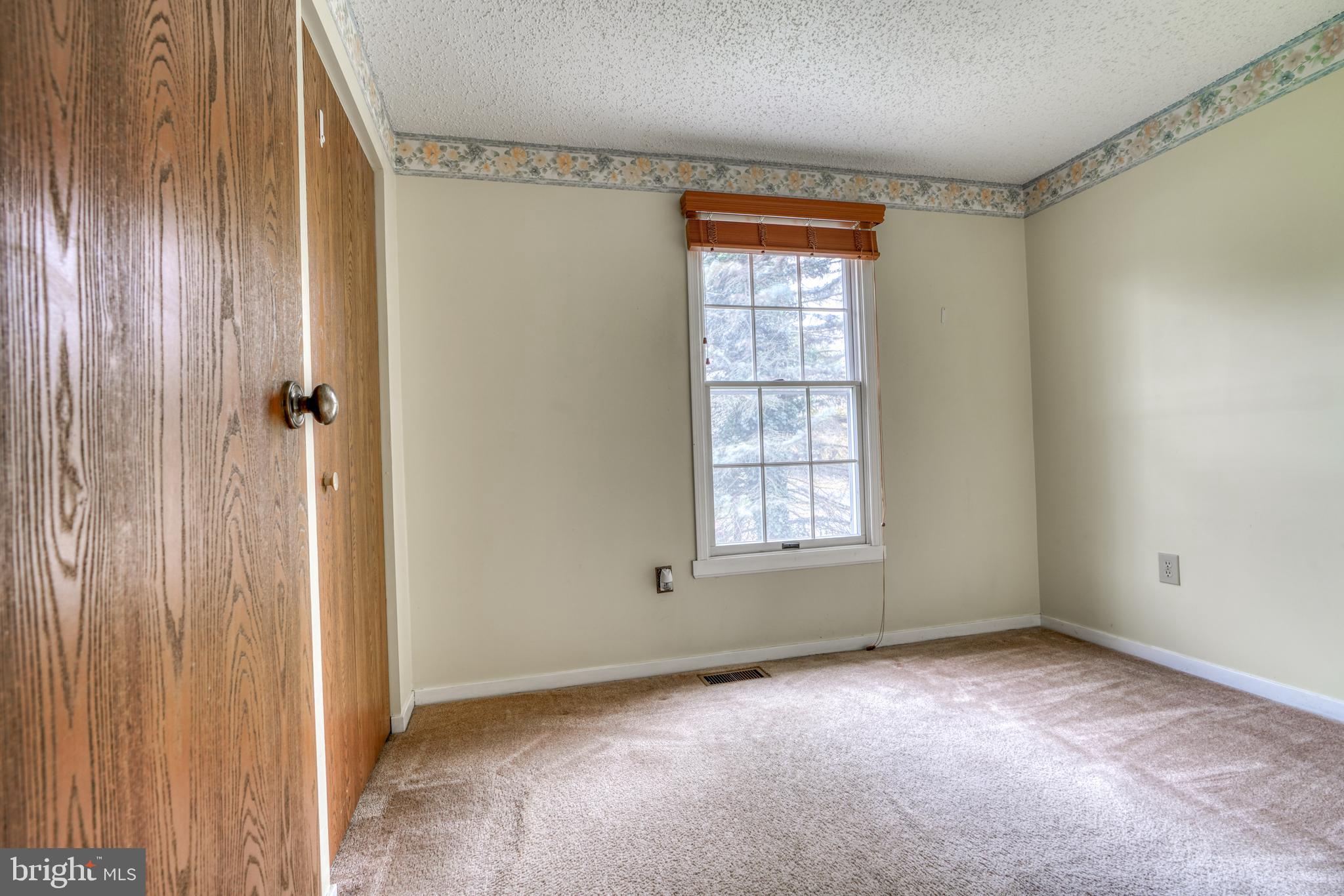 WEST ARLINGTON - Residential