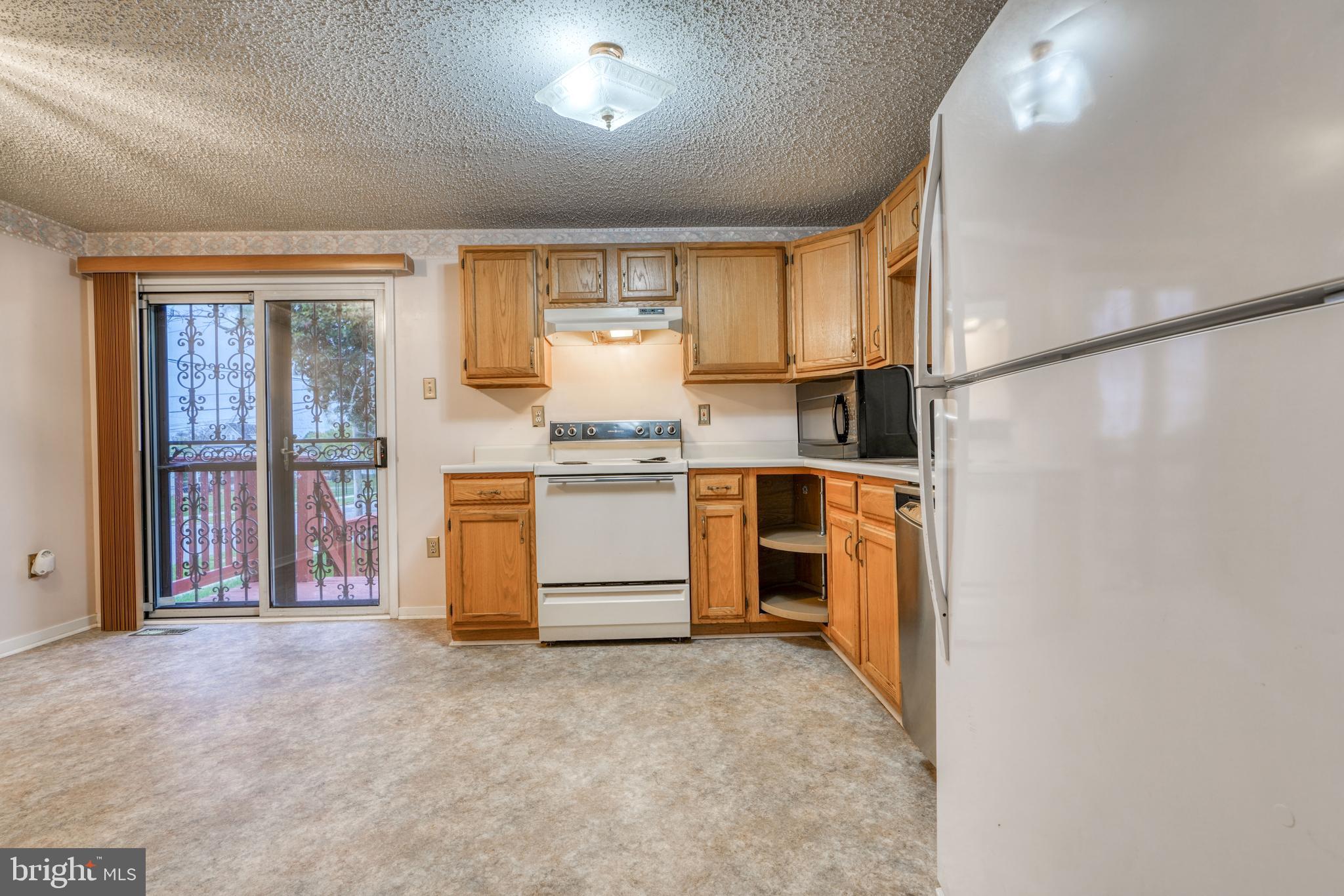 WEST ARLINGTON - Residential