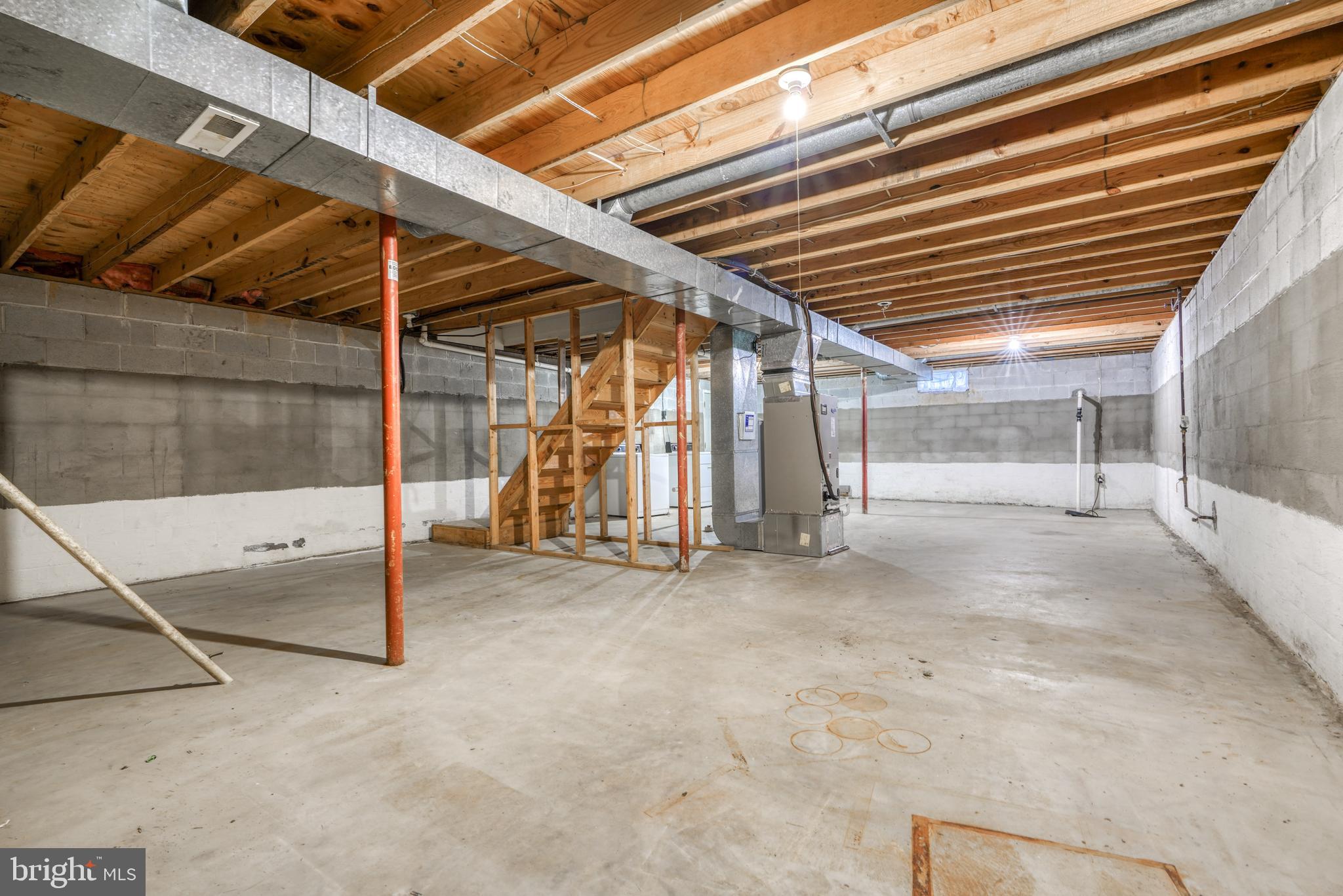 WEST ARLINGTON - Residential