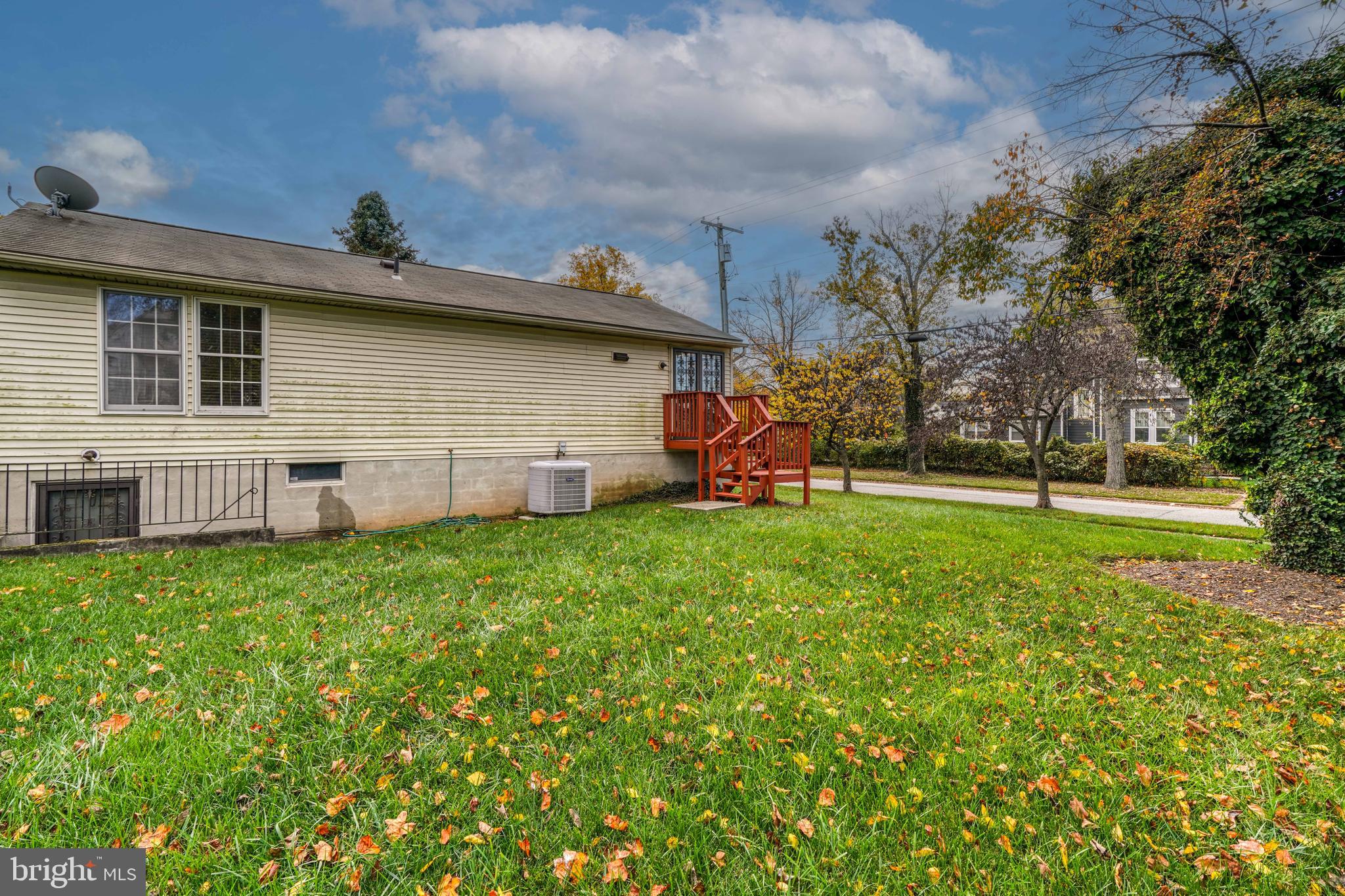 WEST ARLINGTON - Residential