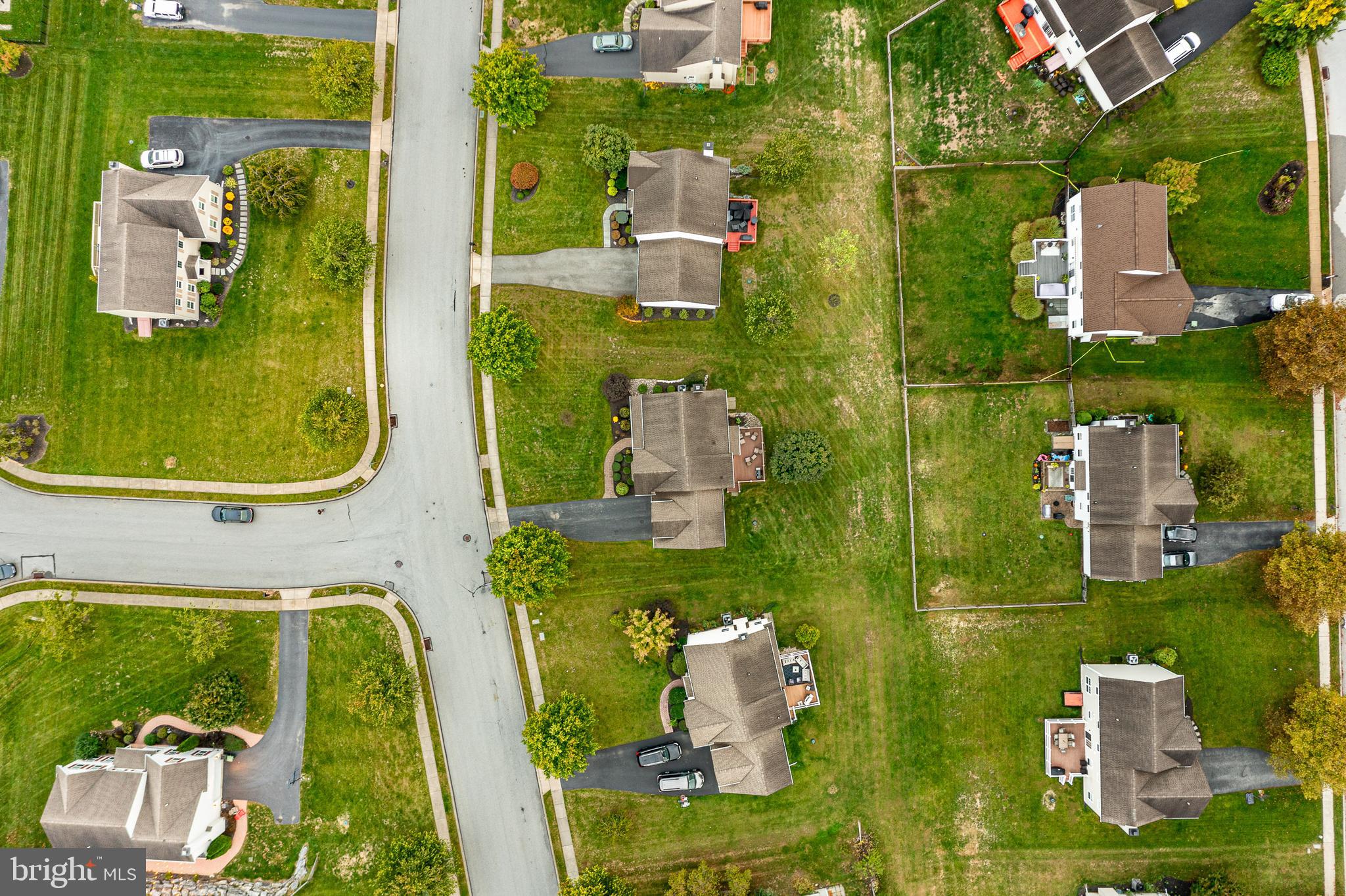 WOODS AT EDGES MILL - Residential