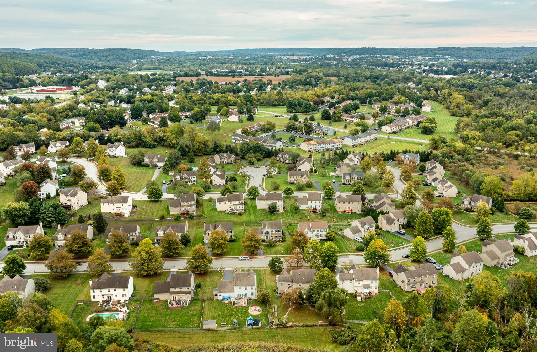 WOODS AT EDGES MILL - Residential