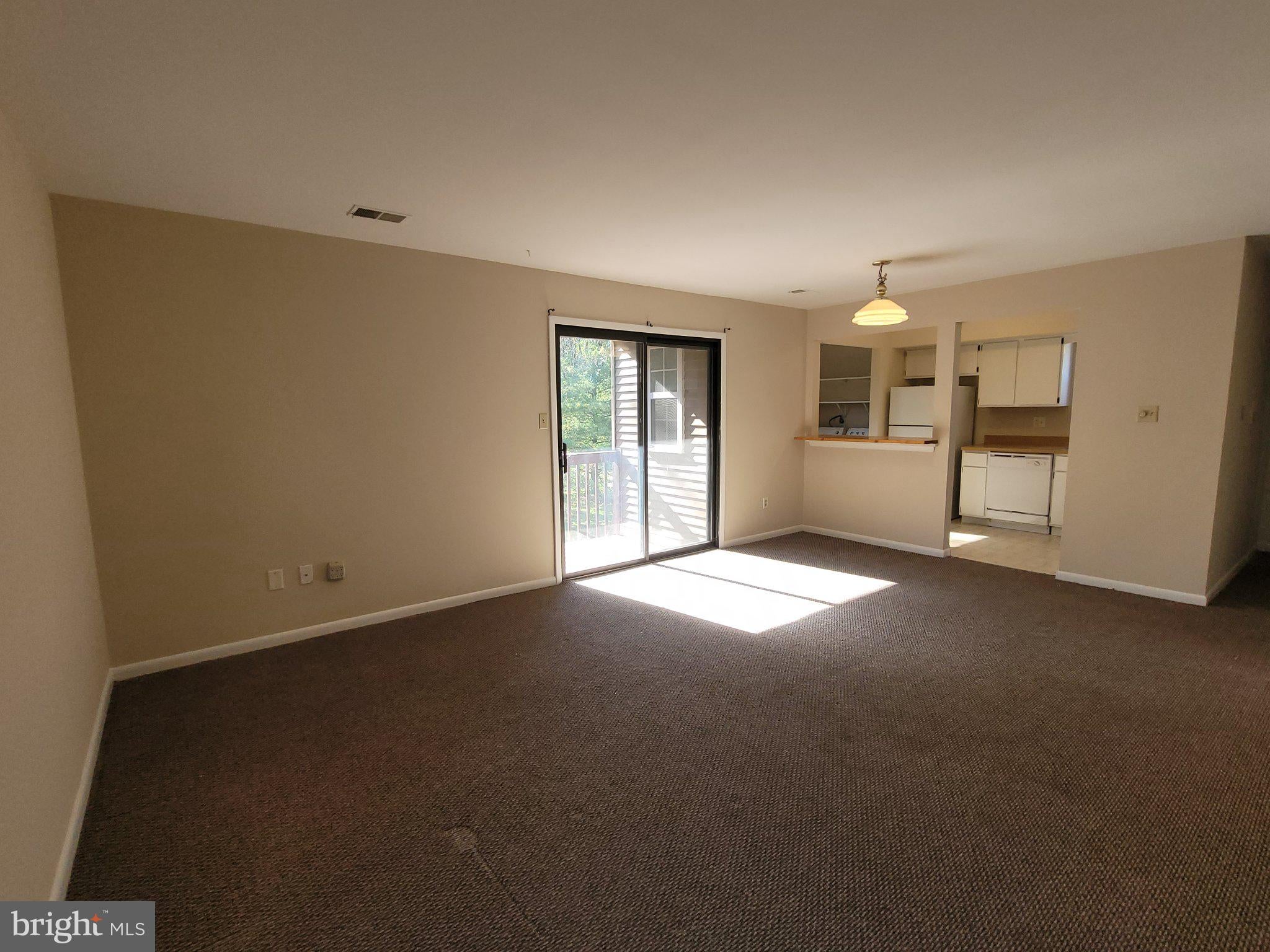 211 DEAN DRIVE