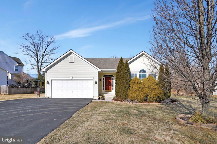 3 bed 2 bath Rancher located on 0.45 acres. Main entrance foyer with a coat closet and hardwood floors. Dining room with hardwood floors and crown molding. Living room with hardwood floors and a wood burning fireplace. Kitchen with center island, stainless steel appliances, vinyl flooring and sliding glass doors to the outside patio. Master bedroom lots of natural light, wall to wall carpet, and a walk in closet Master bathroom has a dual vanity, soaking tub, stand up shower and a private toilet. 2 additional bedrooms with wall to wall carpet. Additional full bath with vinyl flooring. Full unfinished basement with outside access and plumbing for a future bathroom. This area can be finished to add in an additional room! OFFER DEADLINE: Submit your offer no later than 2pm on Saturday, 2/19.