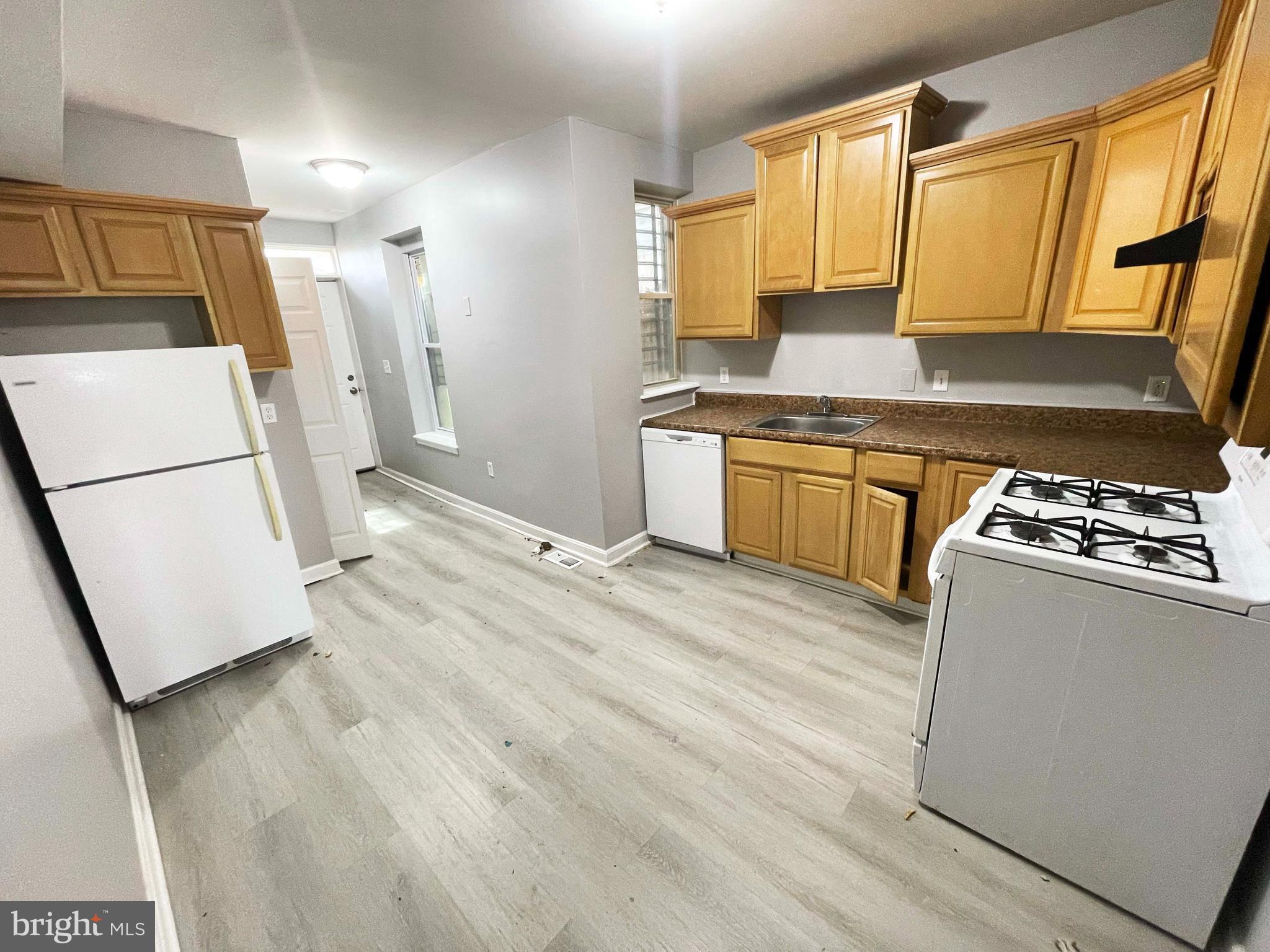PENN NORTH - Residential Lease