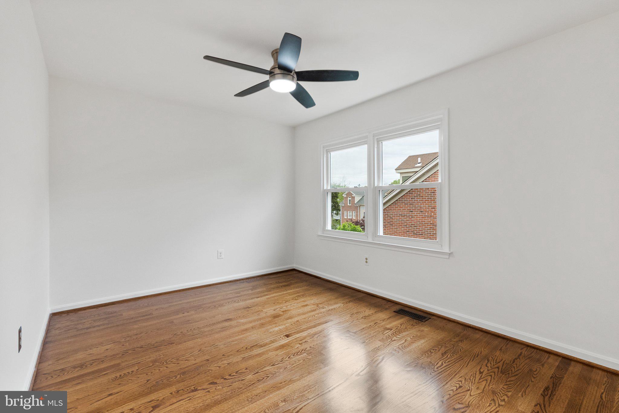 BALLSTON - Residential