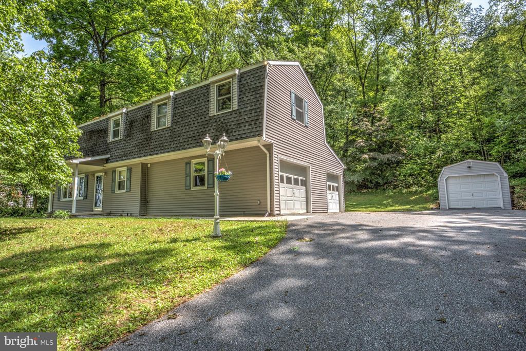 Photo of 2500 CONESTOGA CREEK RD, NARVON, PA 17555 (MLS # PALA2035458)