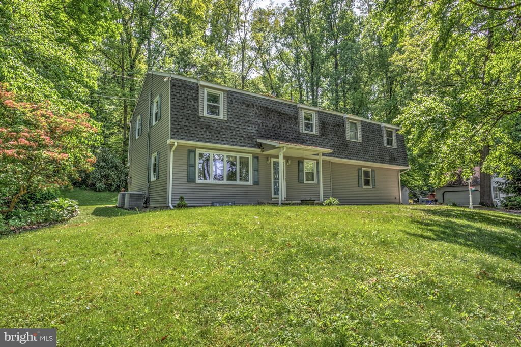 Photo of 2500 CONESTOGA CREEK RD, NARVON, PA 17555 (MLS # PALA2035458)