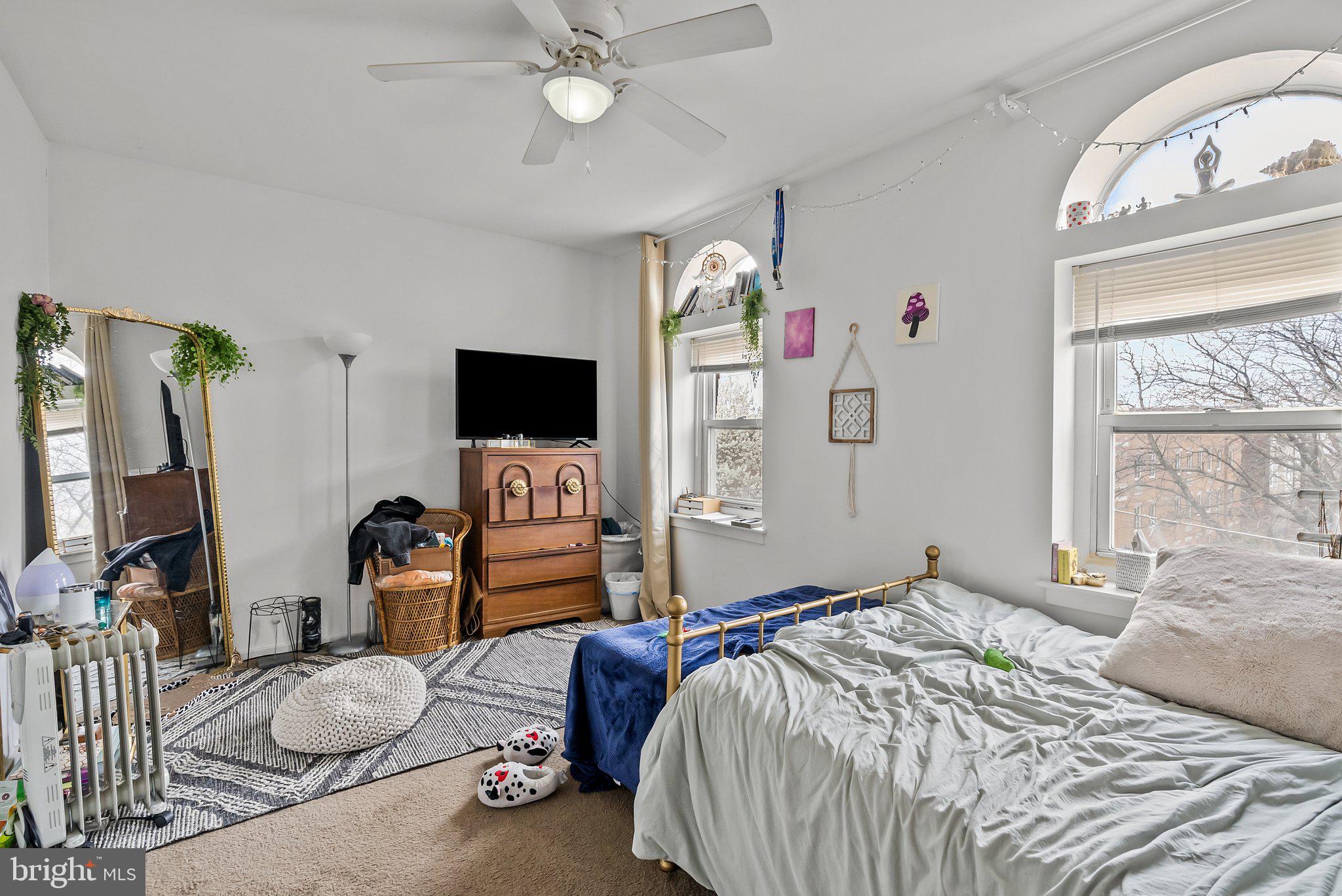 TEMPLE UNIVERSITY - Residential Lease