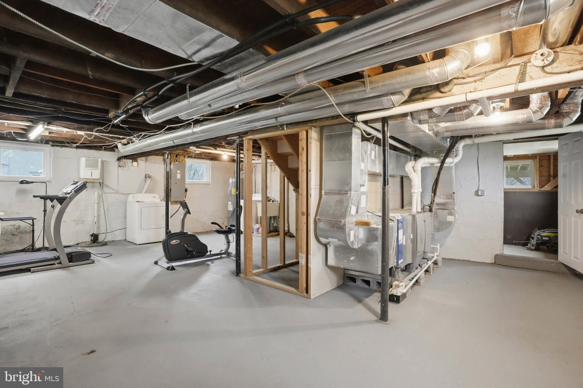 EAST KENWOOD PARK - Residential