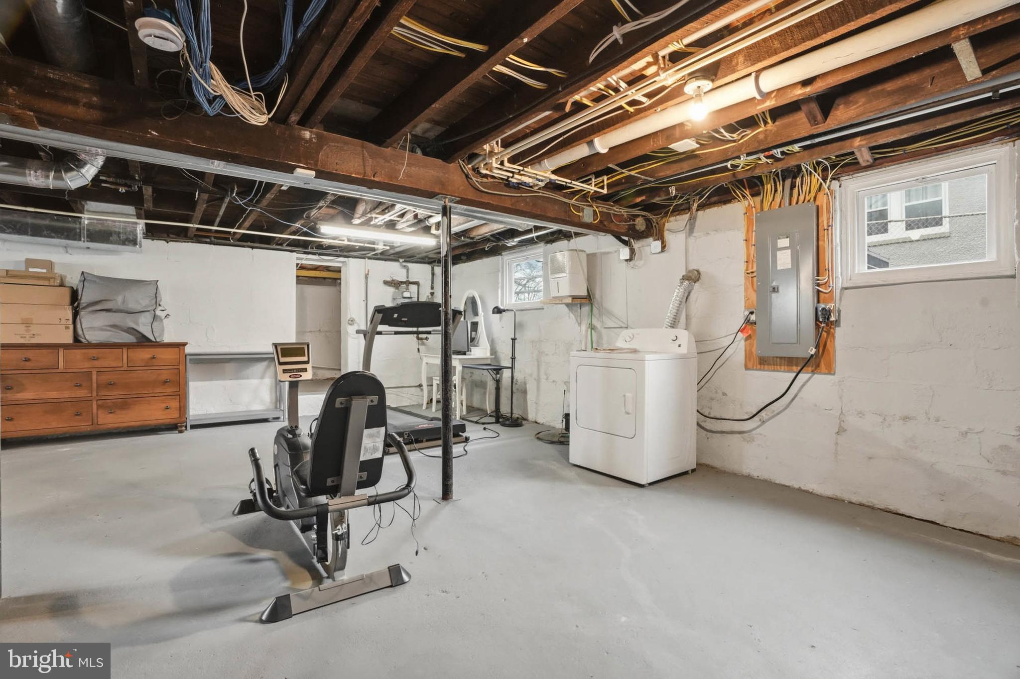 EAST KENWOOD PARK - Residential