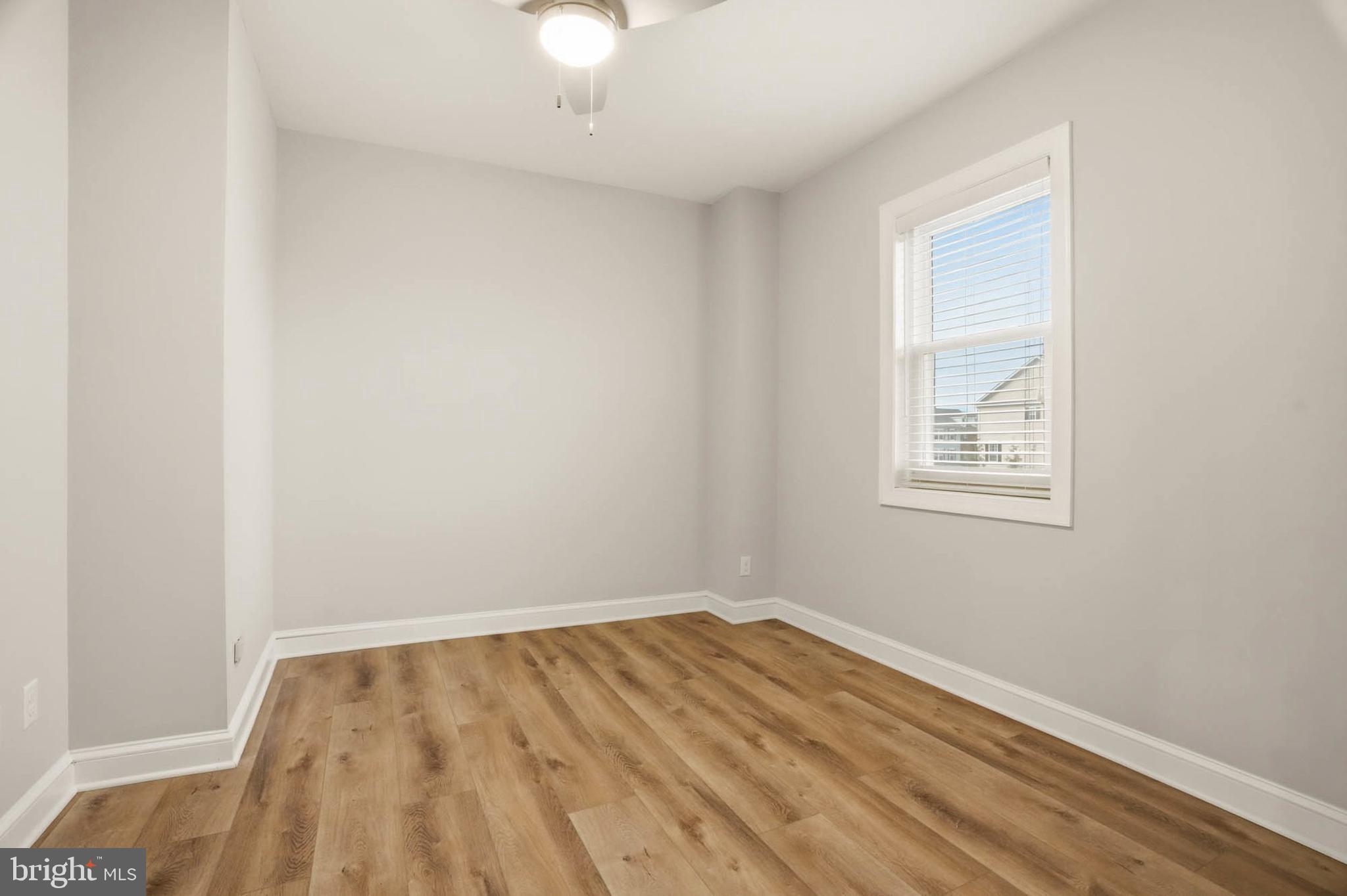 EAST KENWOOD PARK - Residential