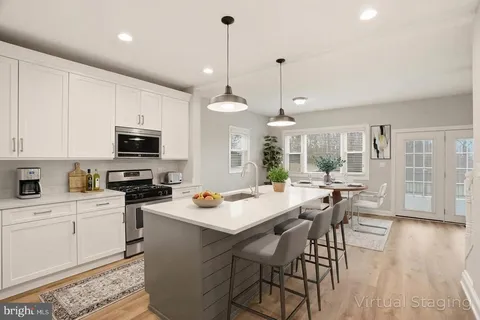 MLS: MDBC2154320