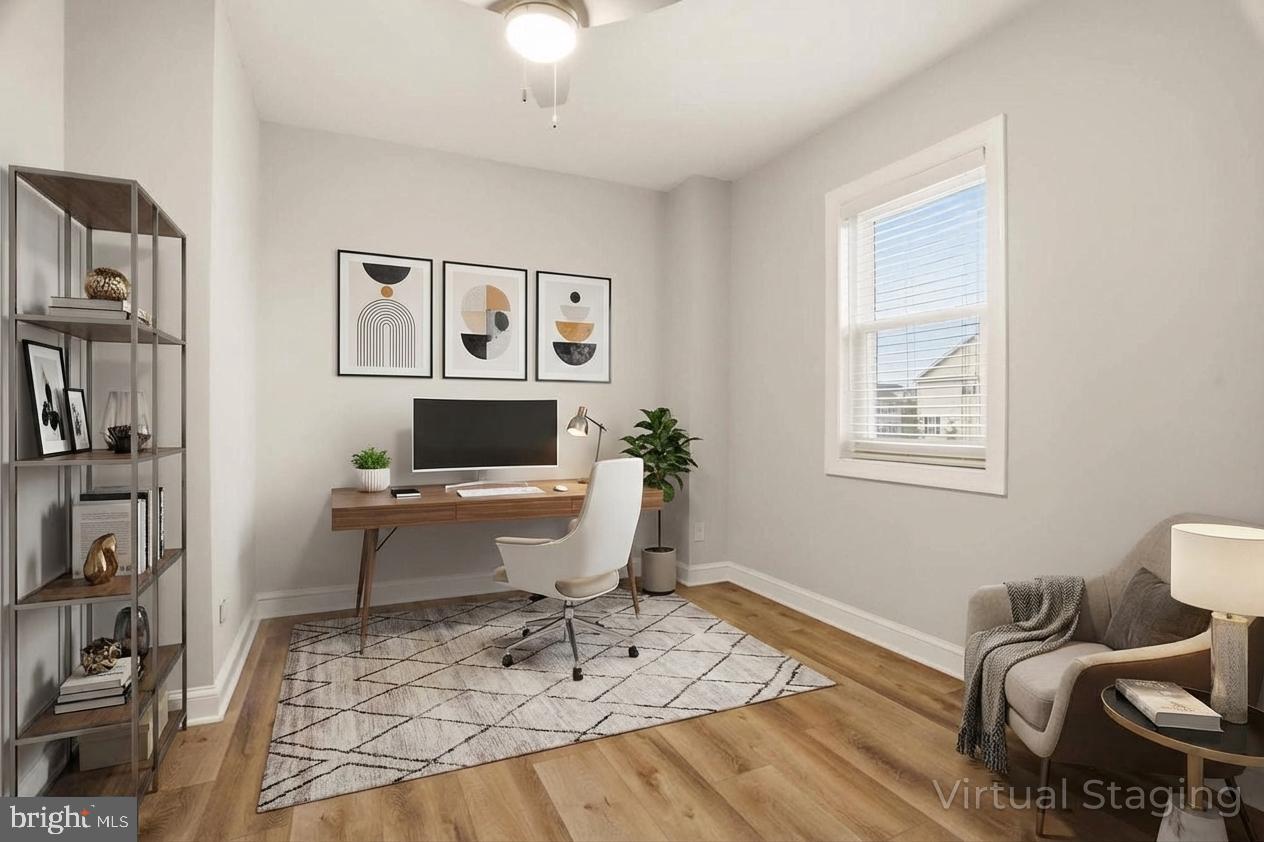 EAST KENWOOD PARK - Residential