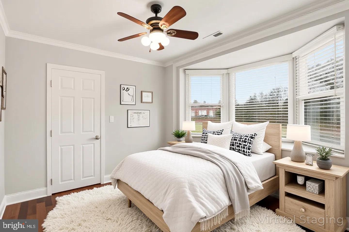 EAST KENWOOD PARK - Residential