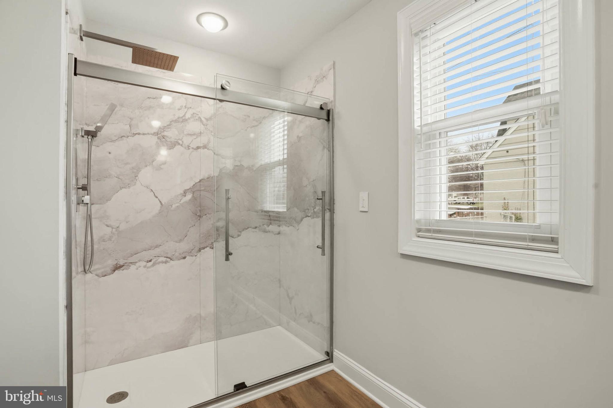 EAST KENWOOD PARK - Residential