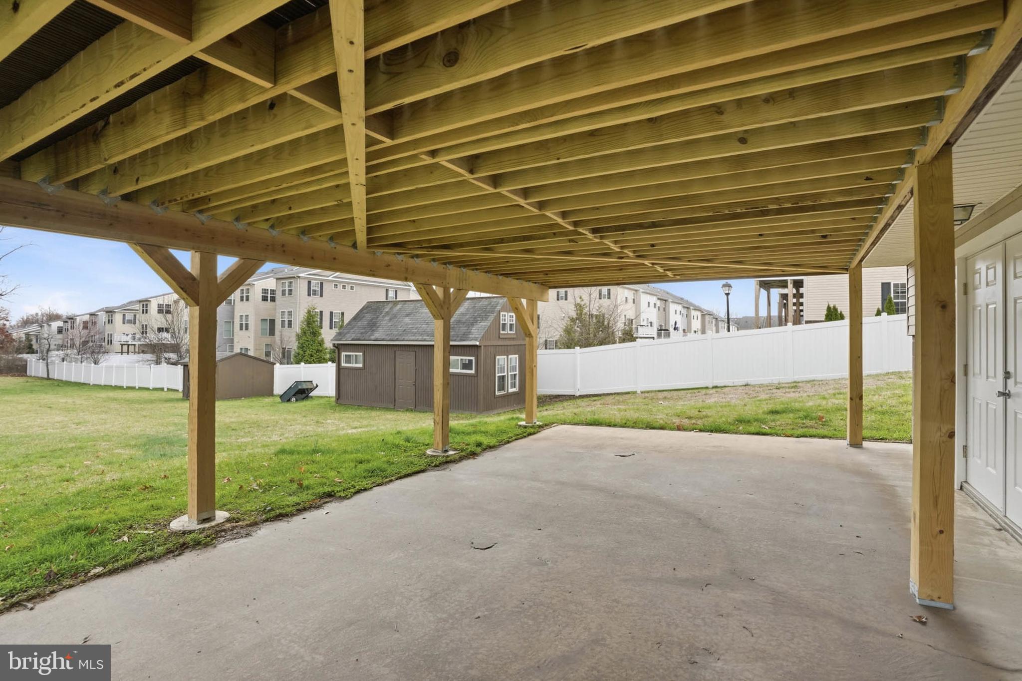 EAST KENWOOD PARK - Residential