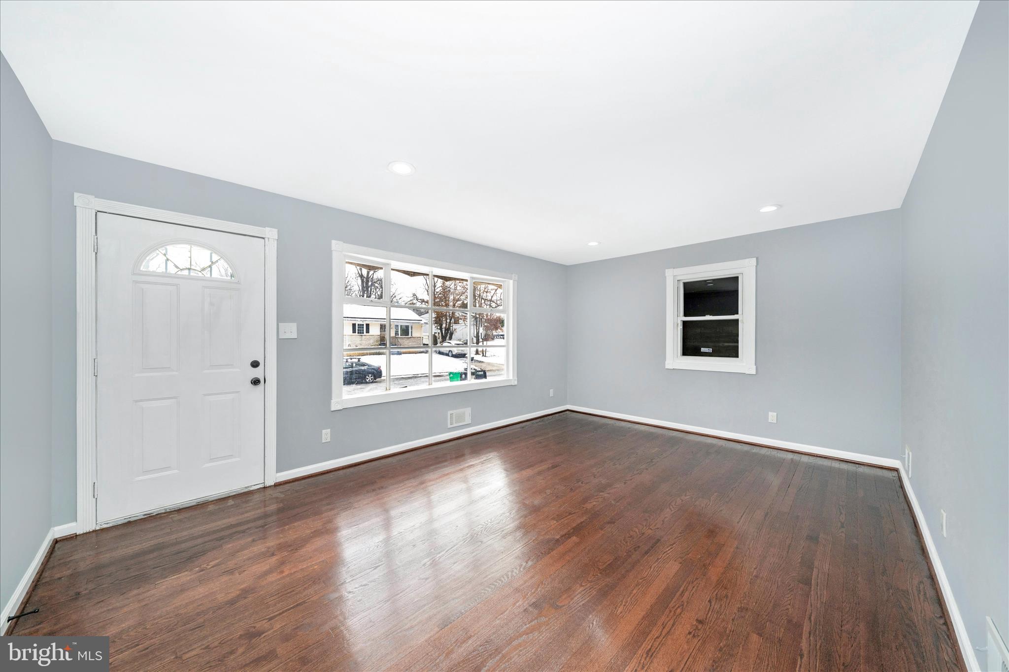 LANHAM ACRES - Residential