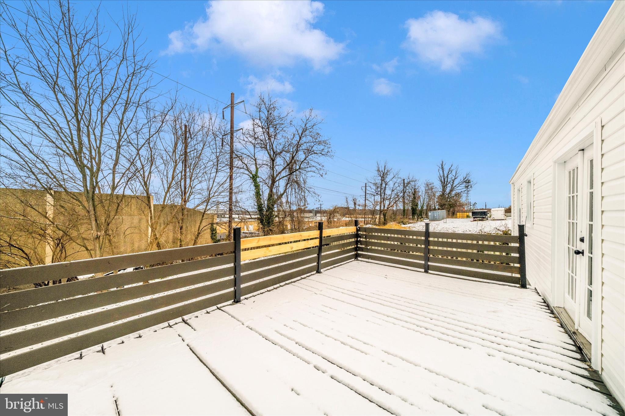 LANHAM ACRES - Residential