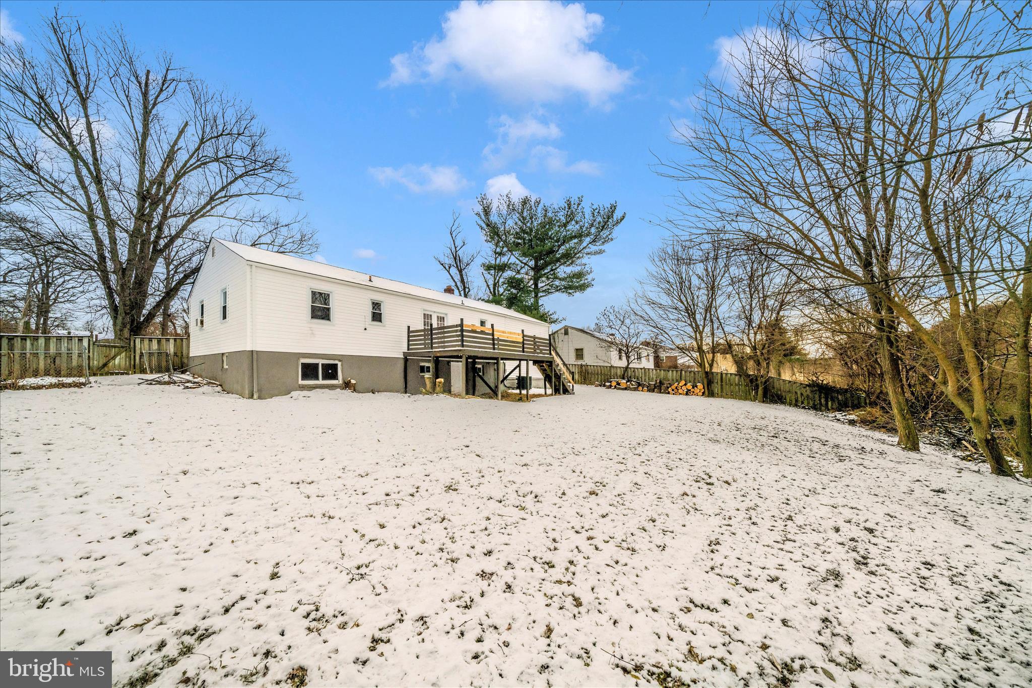 LANHAM ACRES - Residential