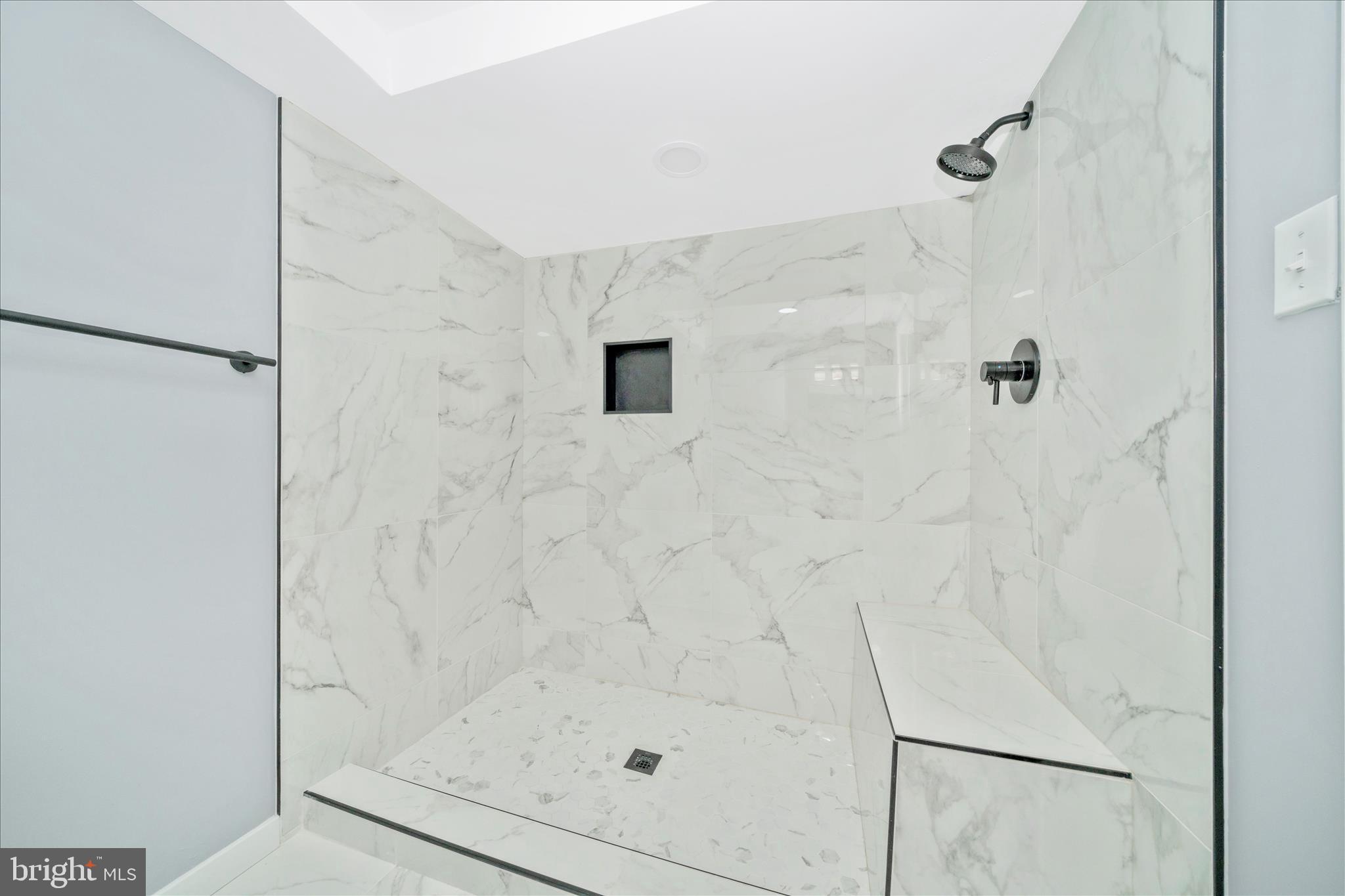 LANHAM ACRES - Residential