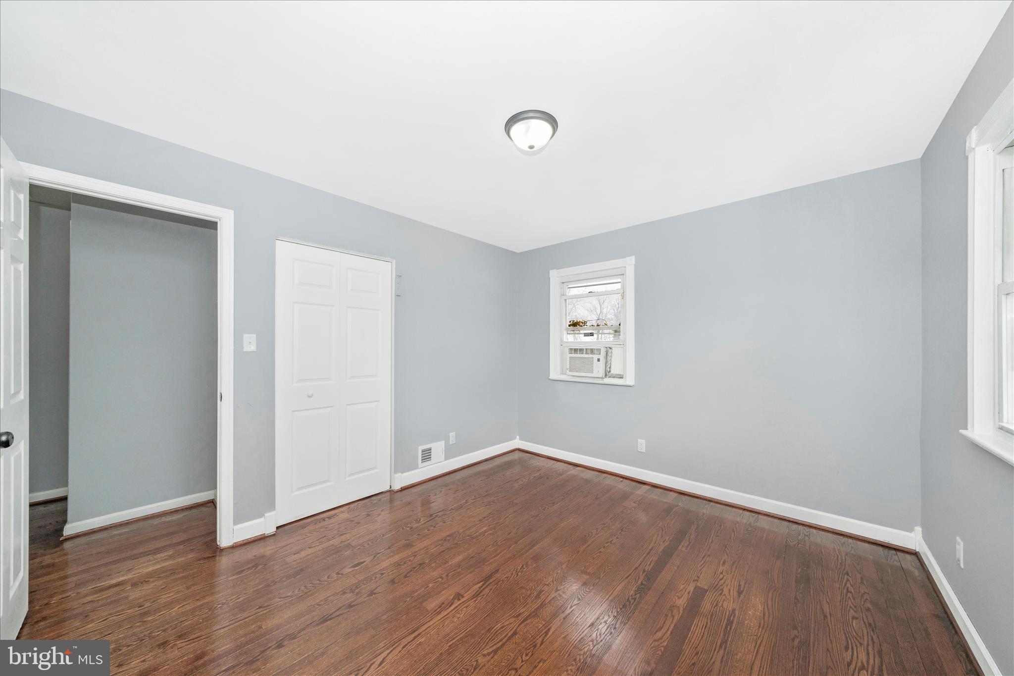 LANHAM ACRES - Residential