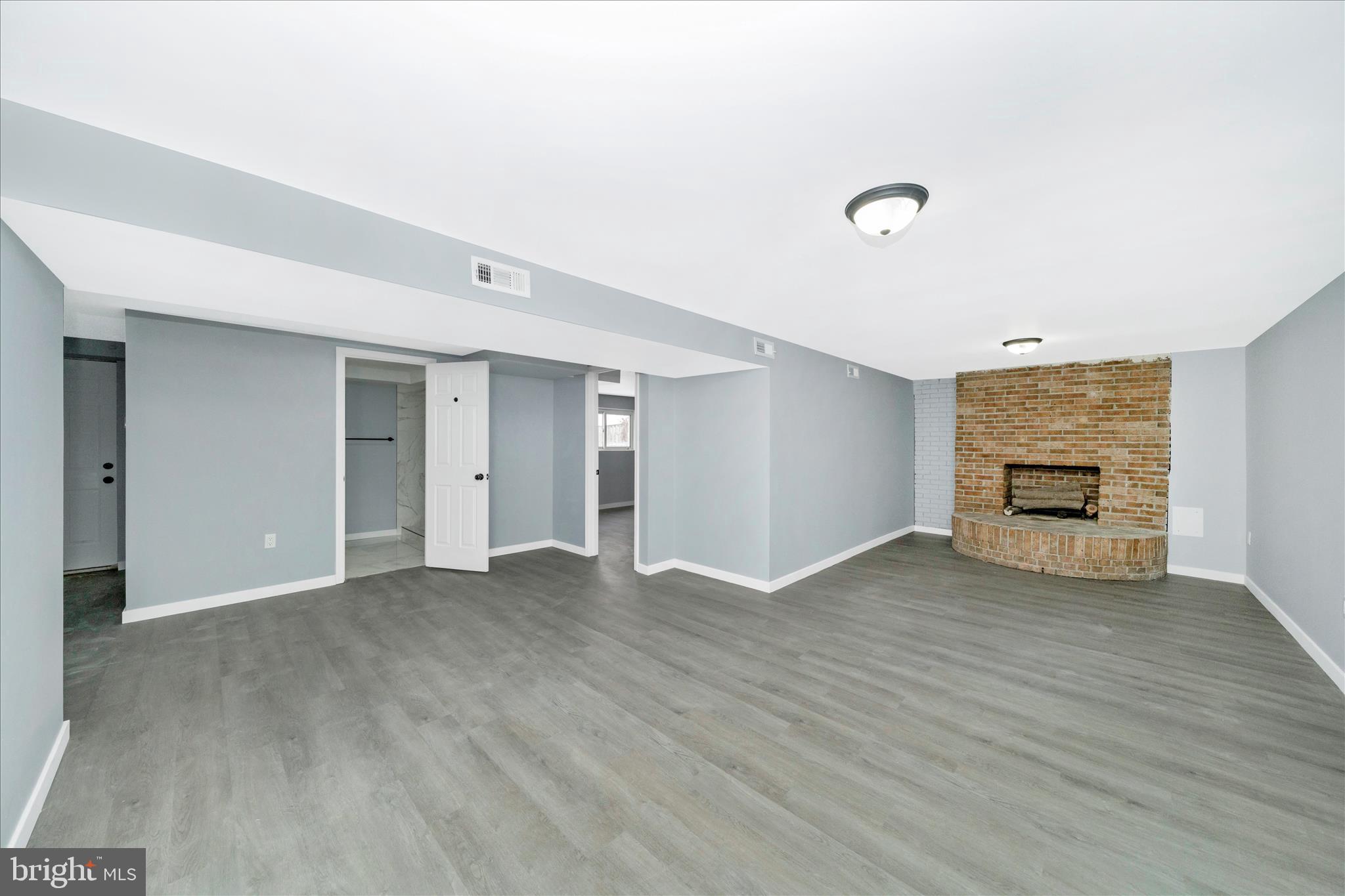 LANHAM ACRES - Residential