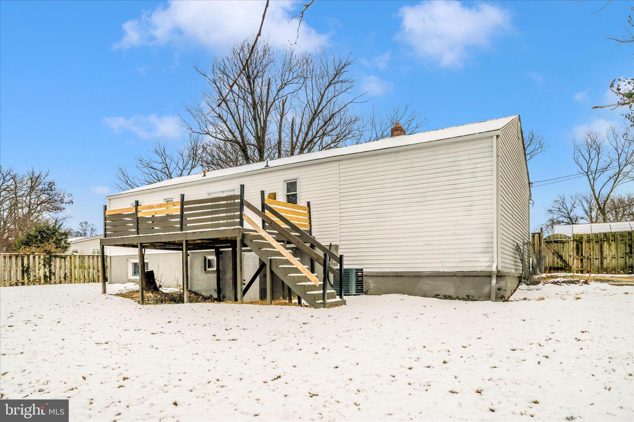 LANHAM ACRES - Residential