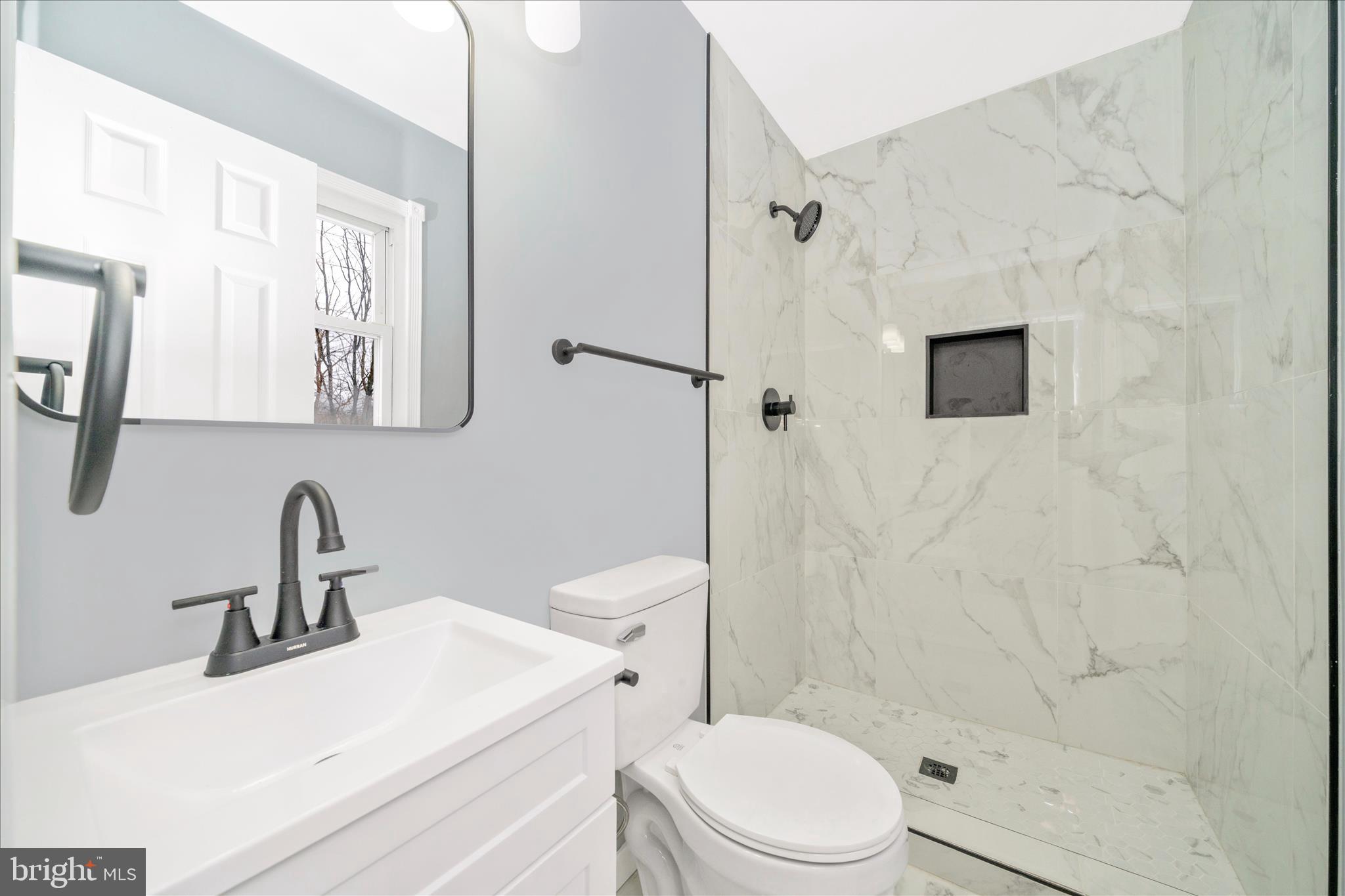 LANHAM ACRES - Residential