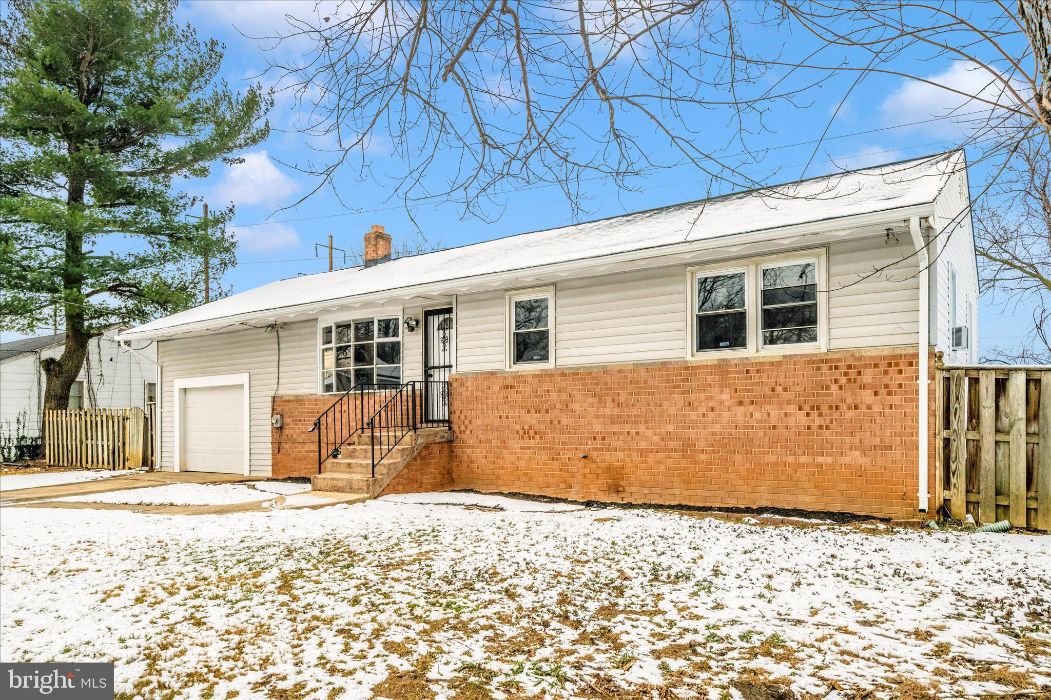 LANHAM ACRES - Residential