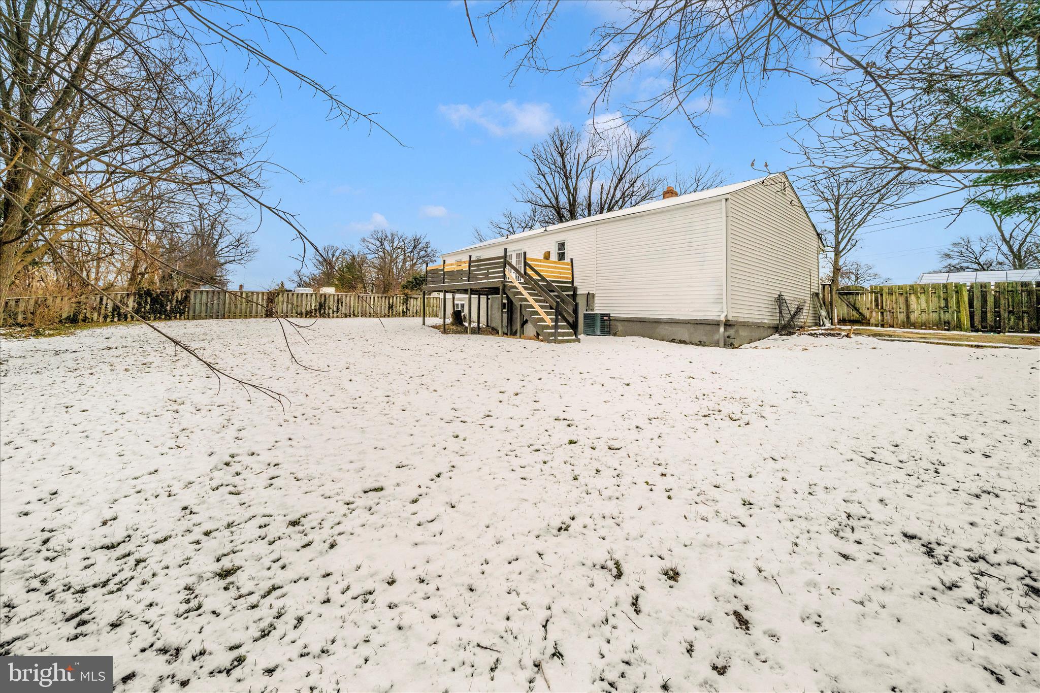 LANHAM ACRES - Residential