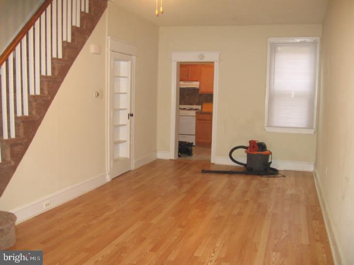 PORT RICHMOND - Residential