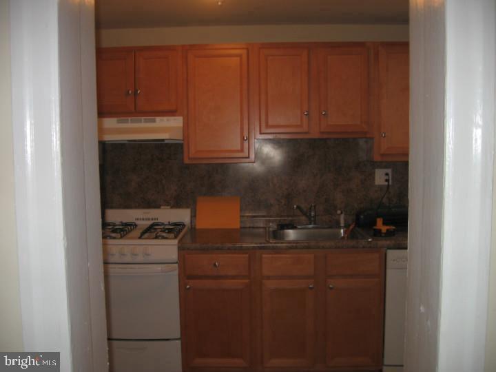 PORT RICHMOND - Residential