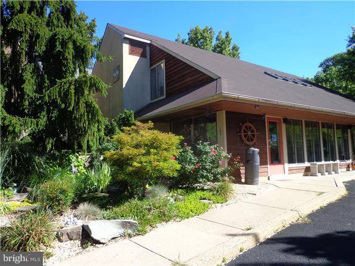 DOYLESTOWN BORO - Commercial Lease