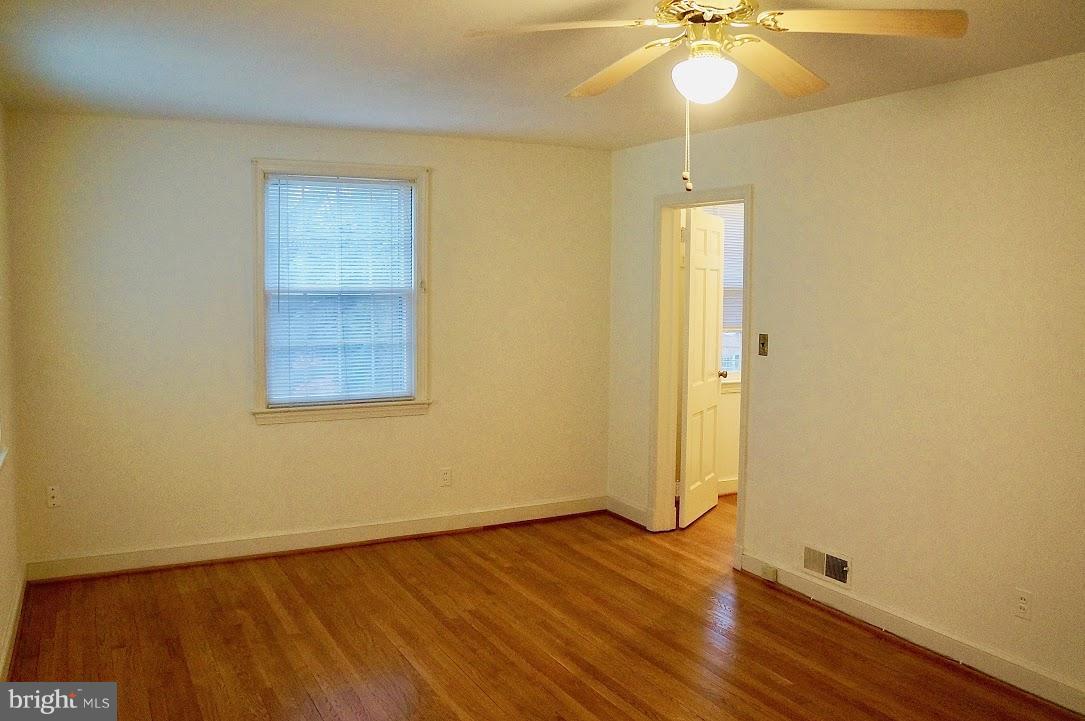 CHEVY CHASE - Residential Lease