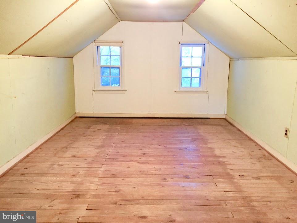 CHEVY CHASE - Residential Lease