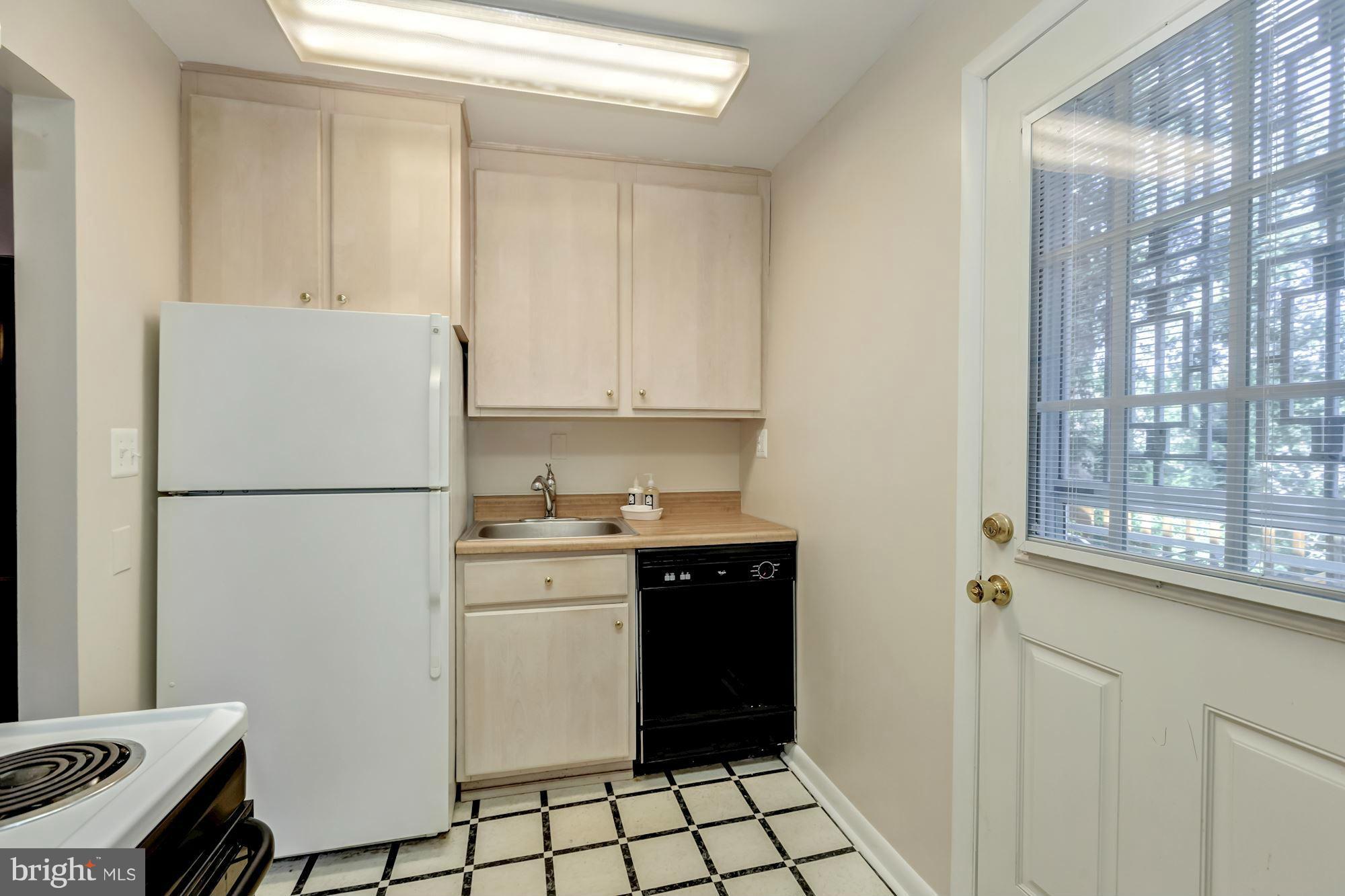 SILVER SPRING - Residential