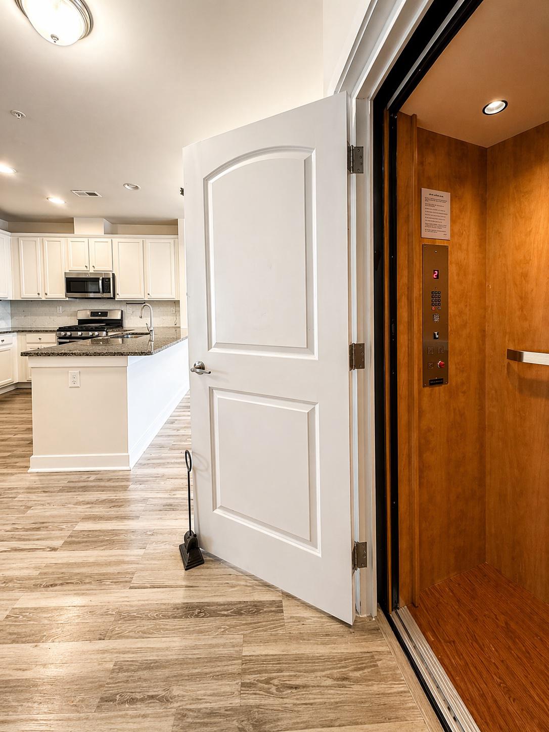 WATERSIDE - Residential