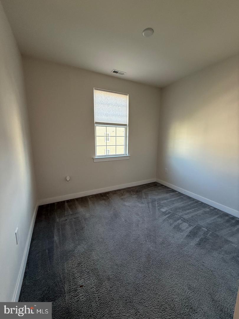 WATERSIDE - Residential