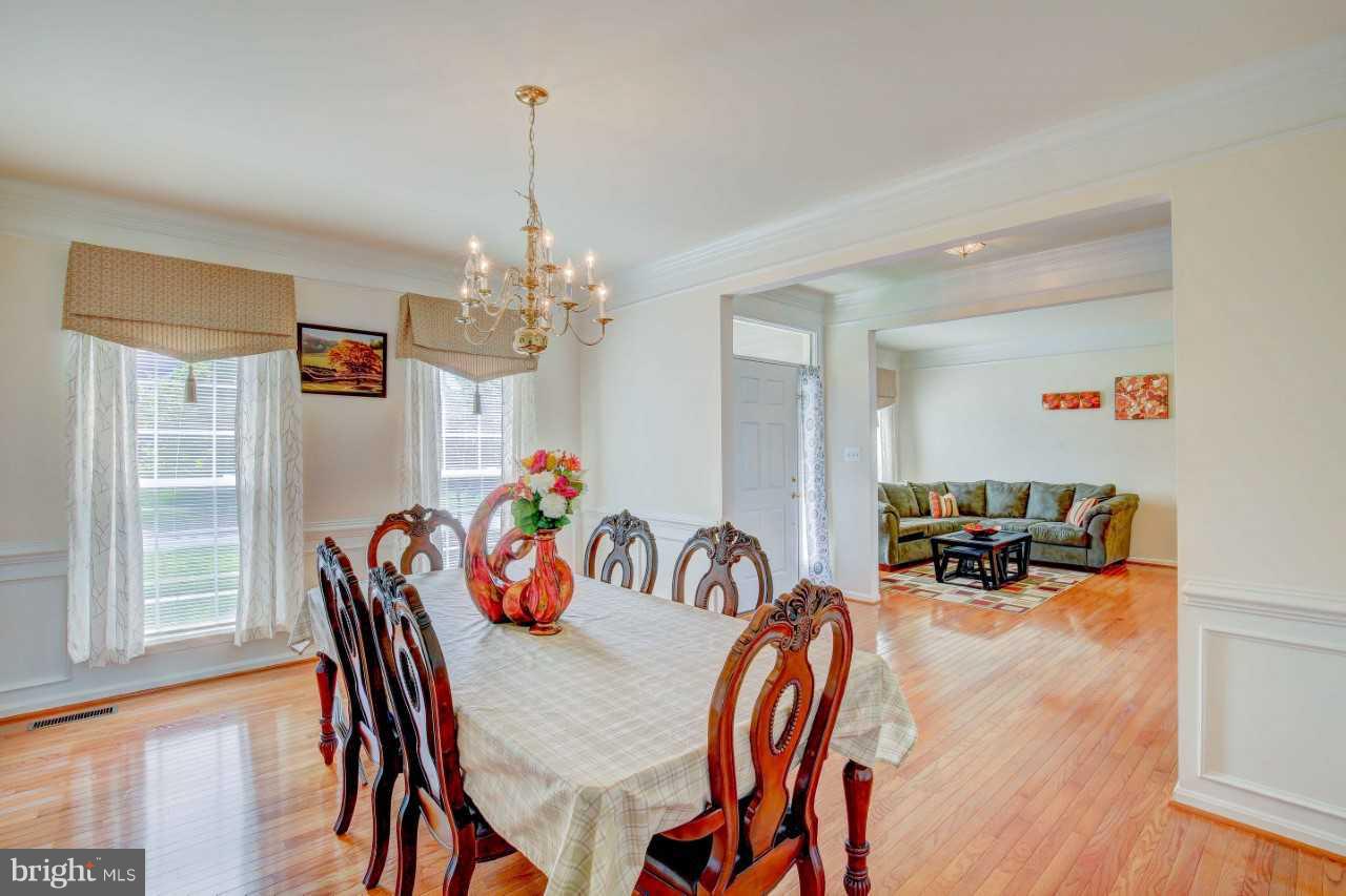 KINGS CROSSING - Residential