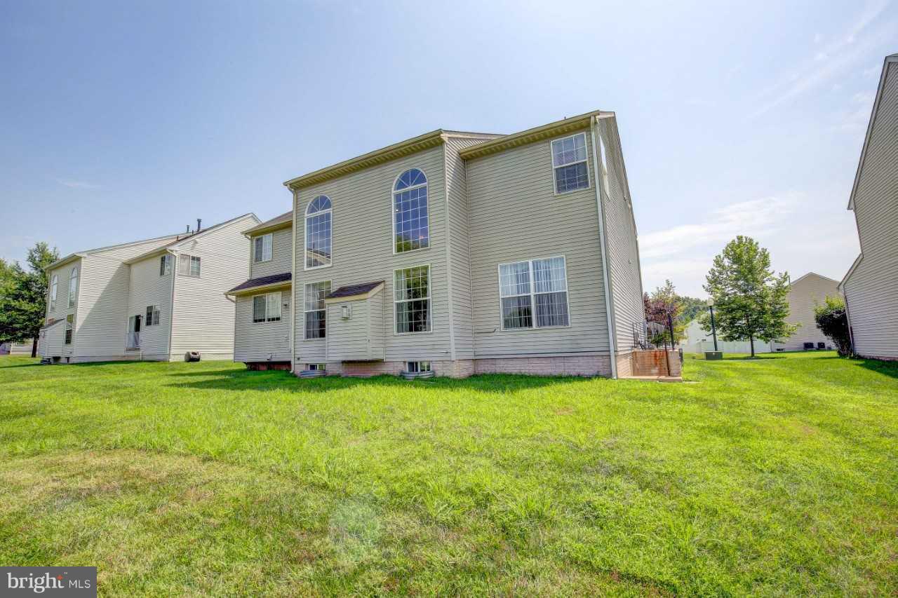 KINGS CROSSING - Residential