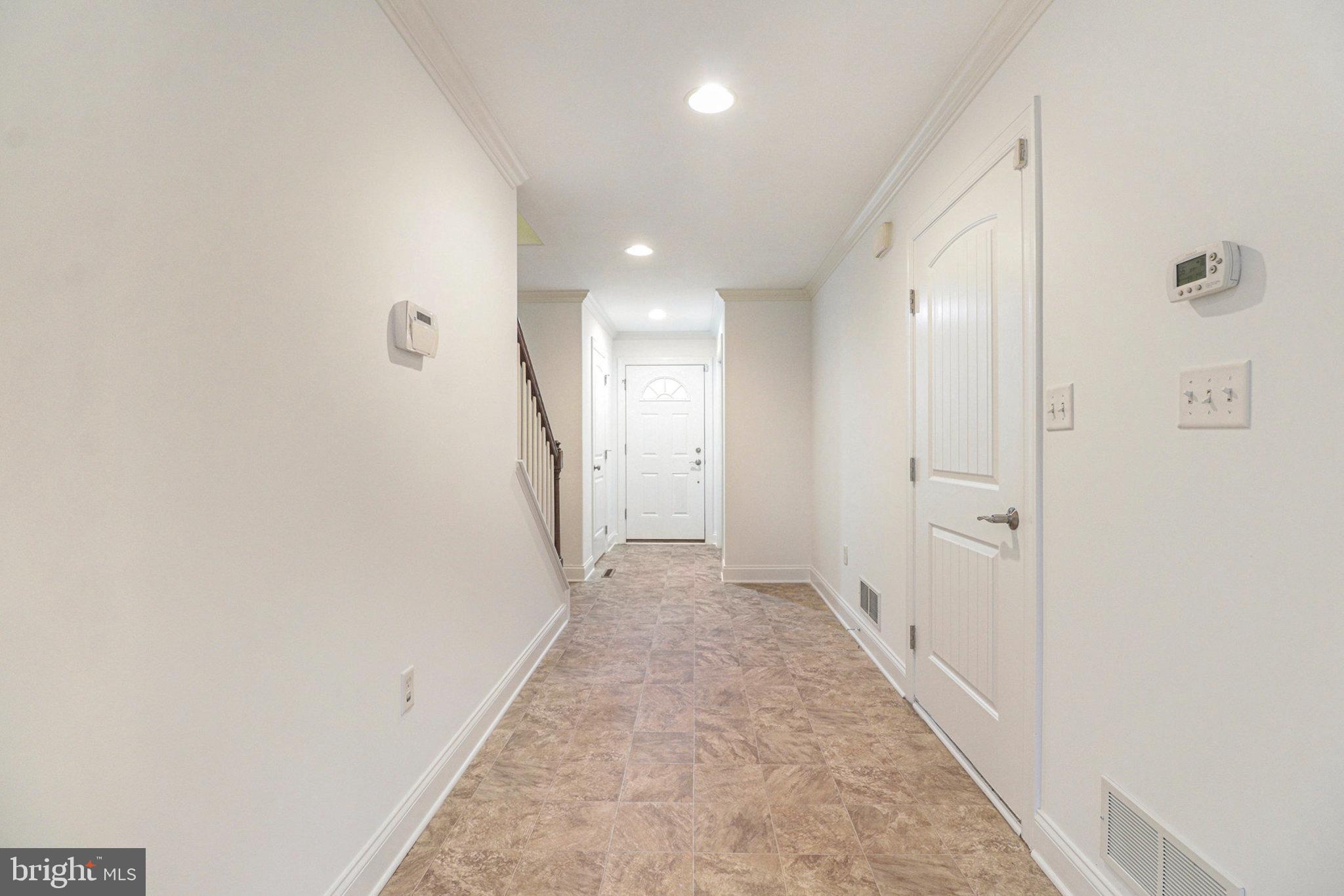 SPRING ROCK - Residential